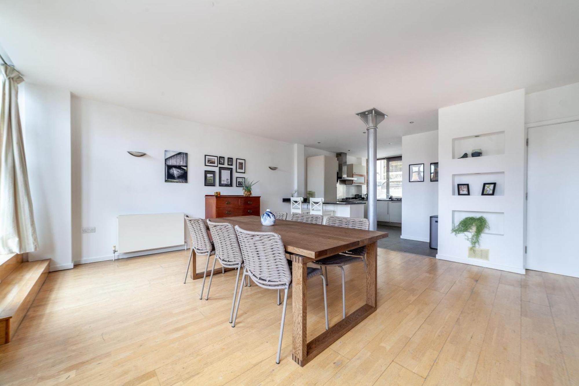 Elegance & Chic Design - 2-bedroom Haven Apartamento