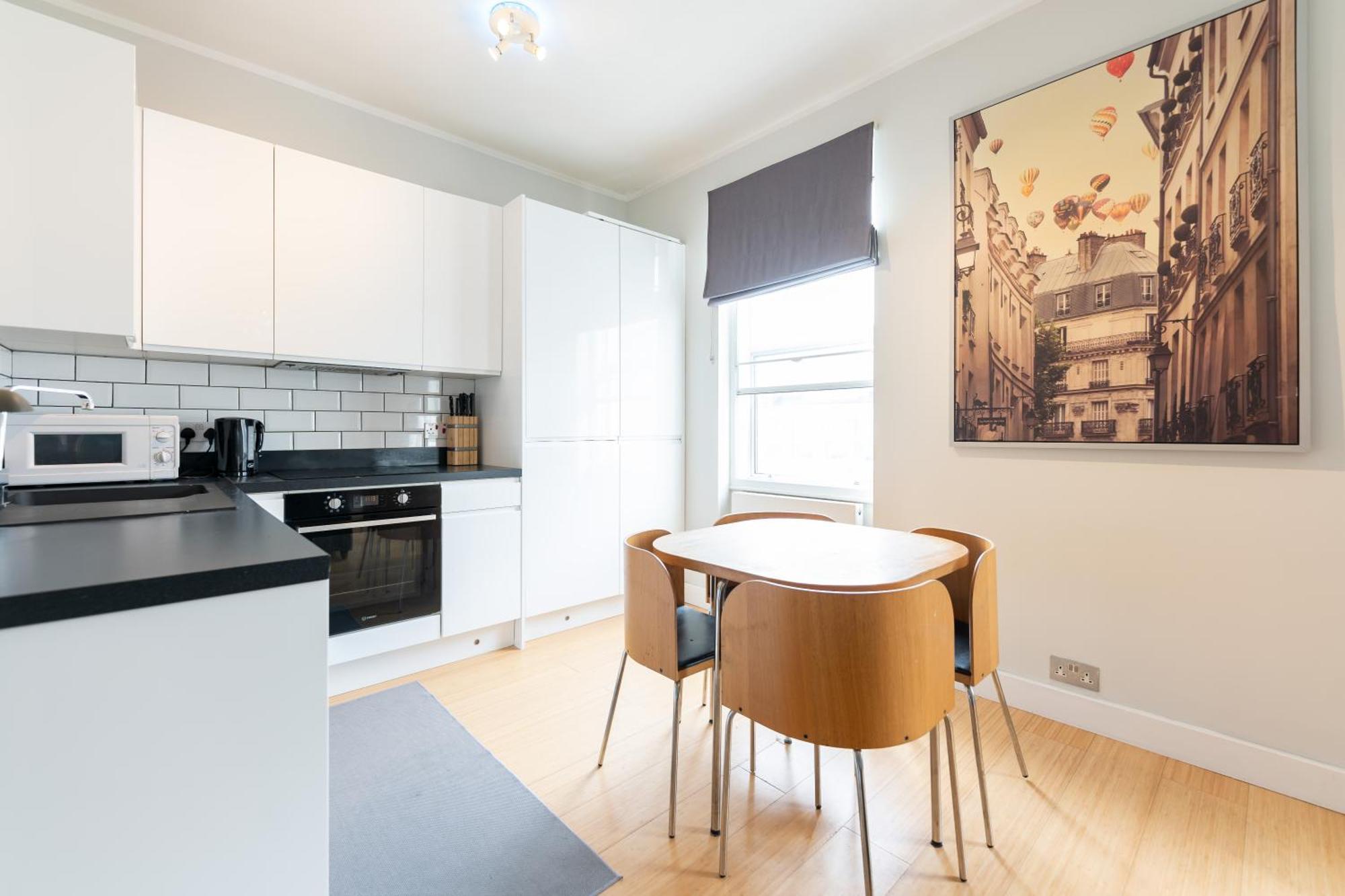 Appartement Special Offer! Bright & - Up To 4