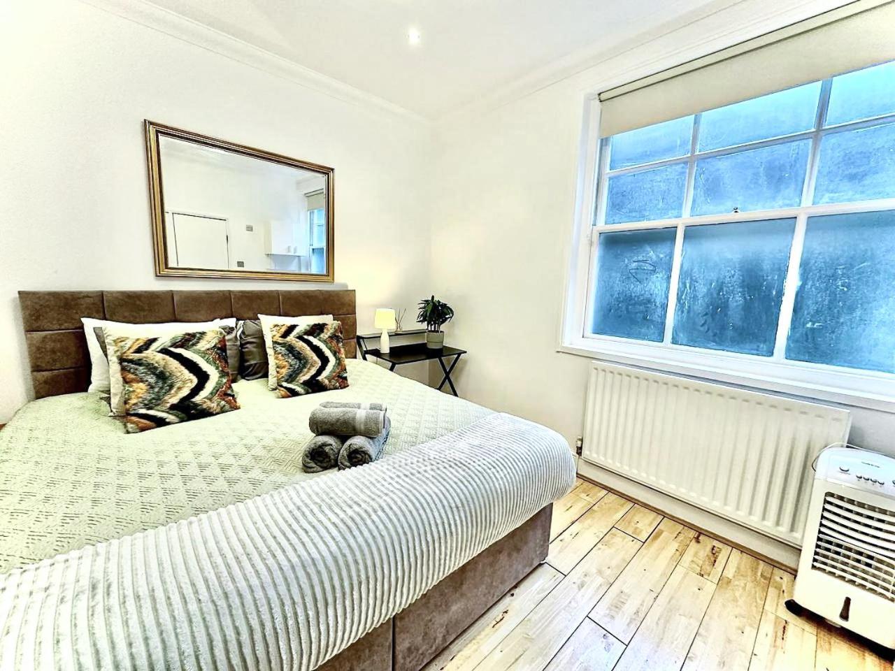 Apartamento Alluring 2-bed, 2-bath Flat On High Street Kensington, Near Kensington Palace *