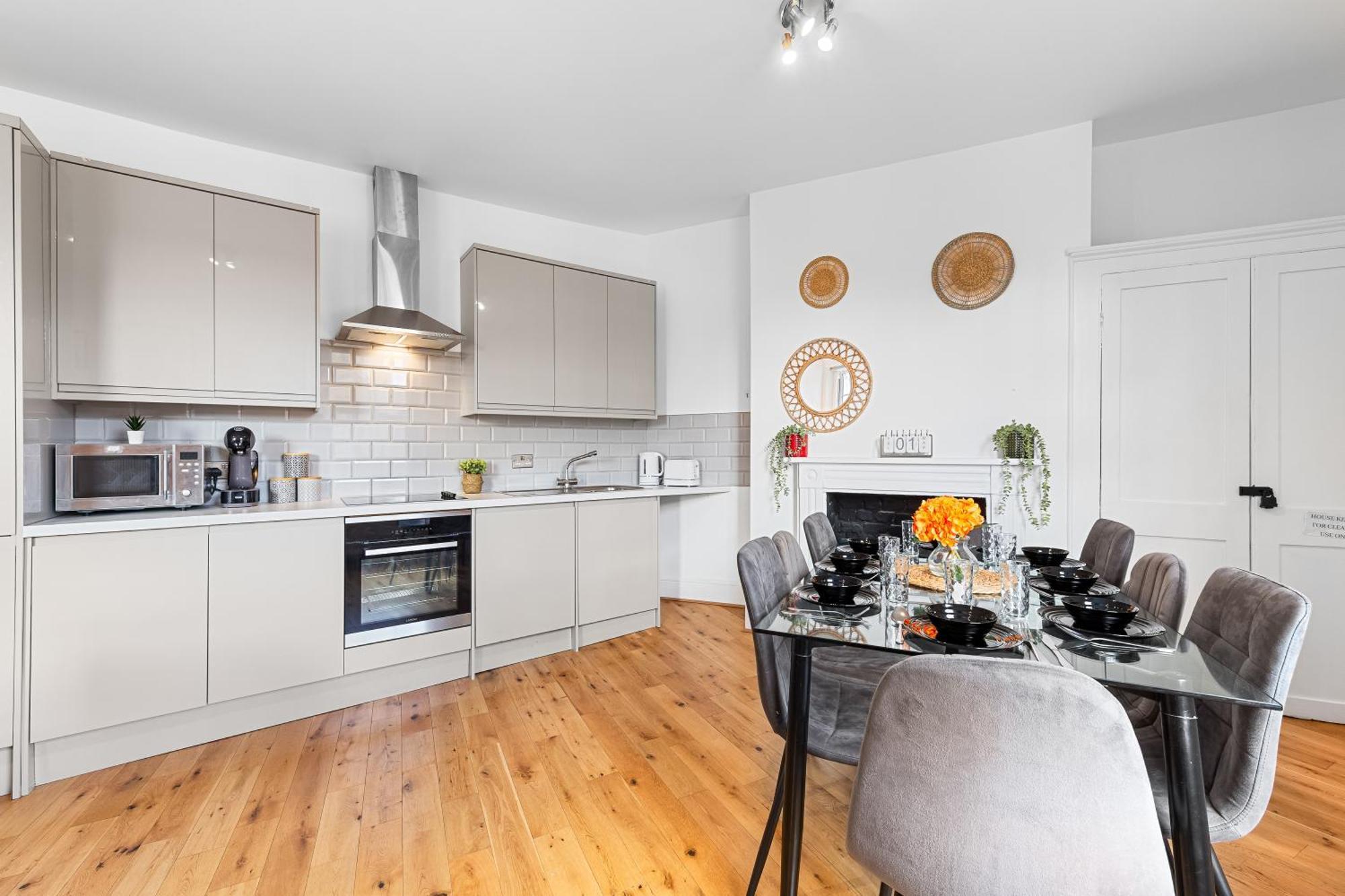 Stylish 3 Bedroom Serviced In Kings Cross Londres