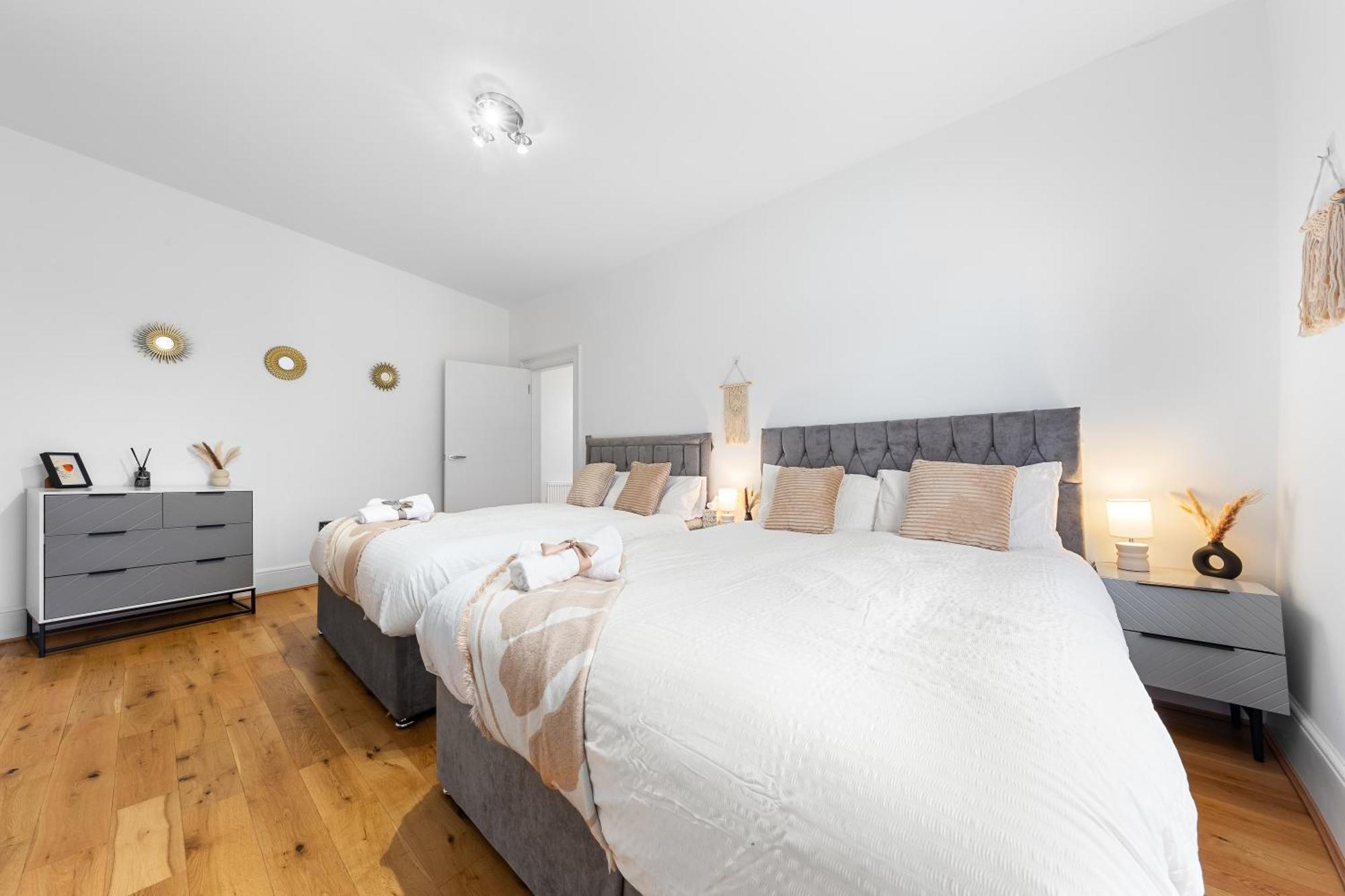 Stylish 3 Bedroom Serviced In Kings Cross