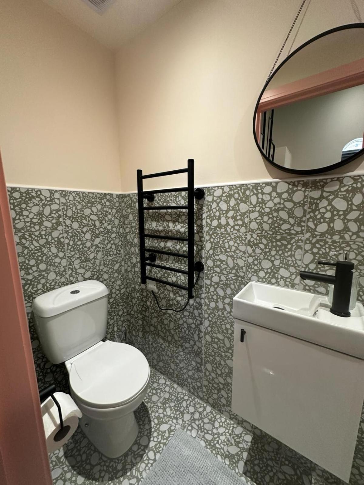 Casa de hóspedes Cozy En-suite Loft In Trendy Local Londres