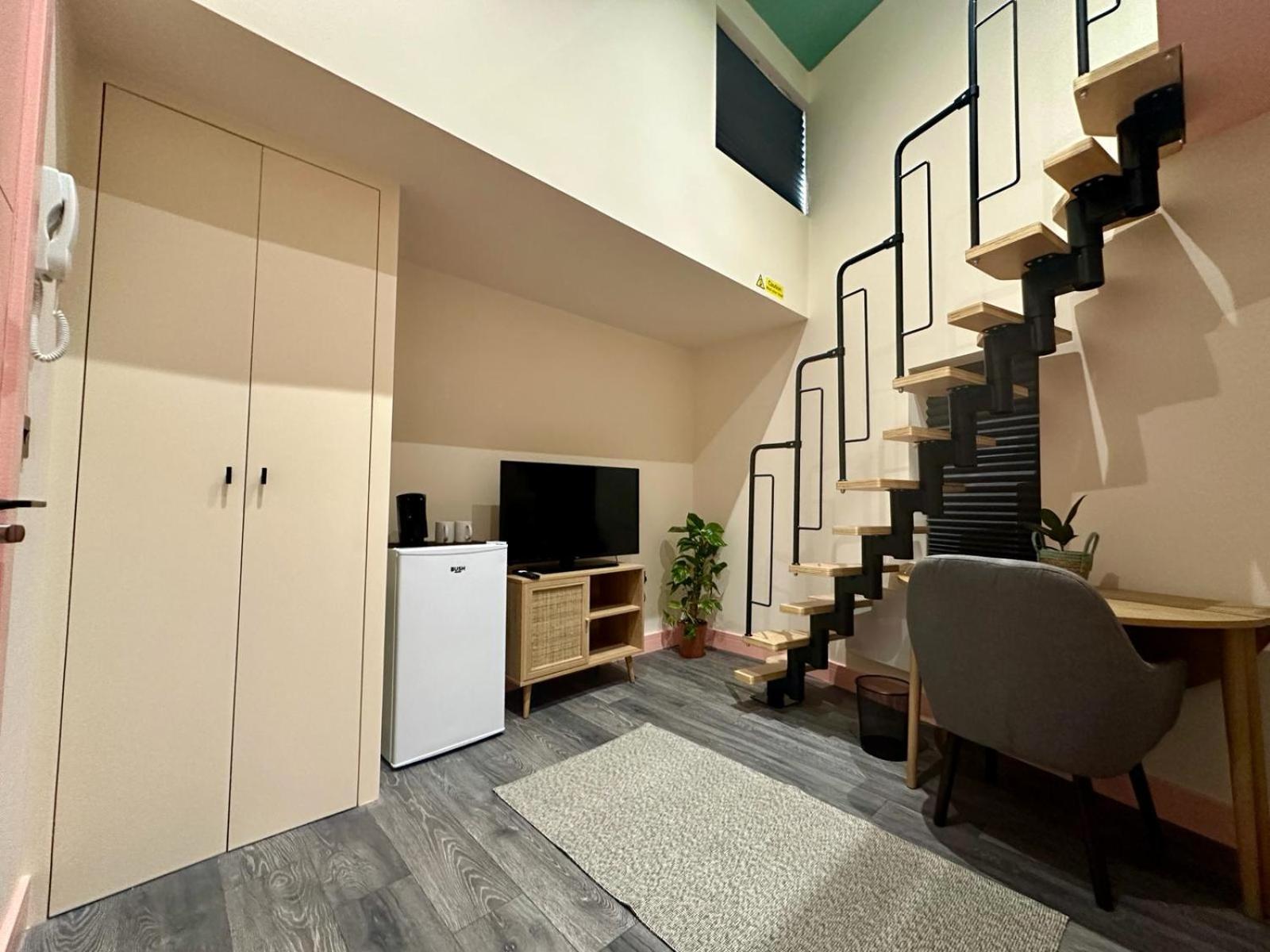 Casa de hóspedes Cozy En-suite Loft In Trendy Local