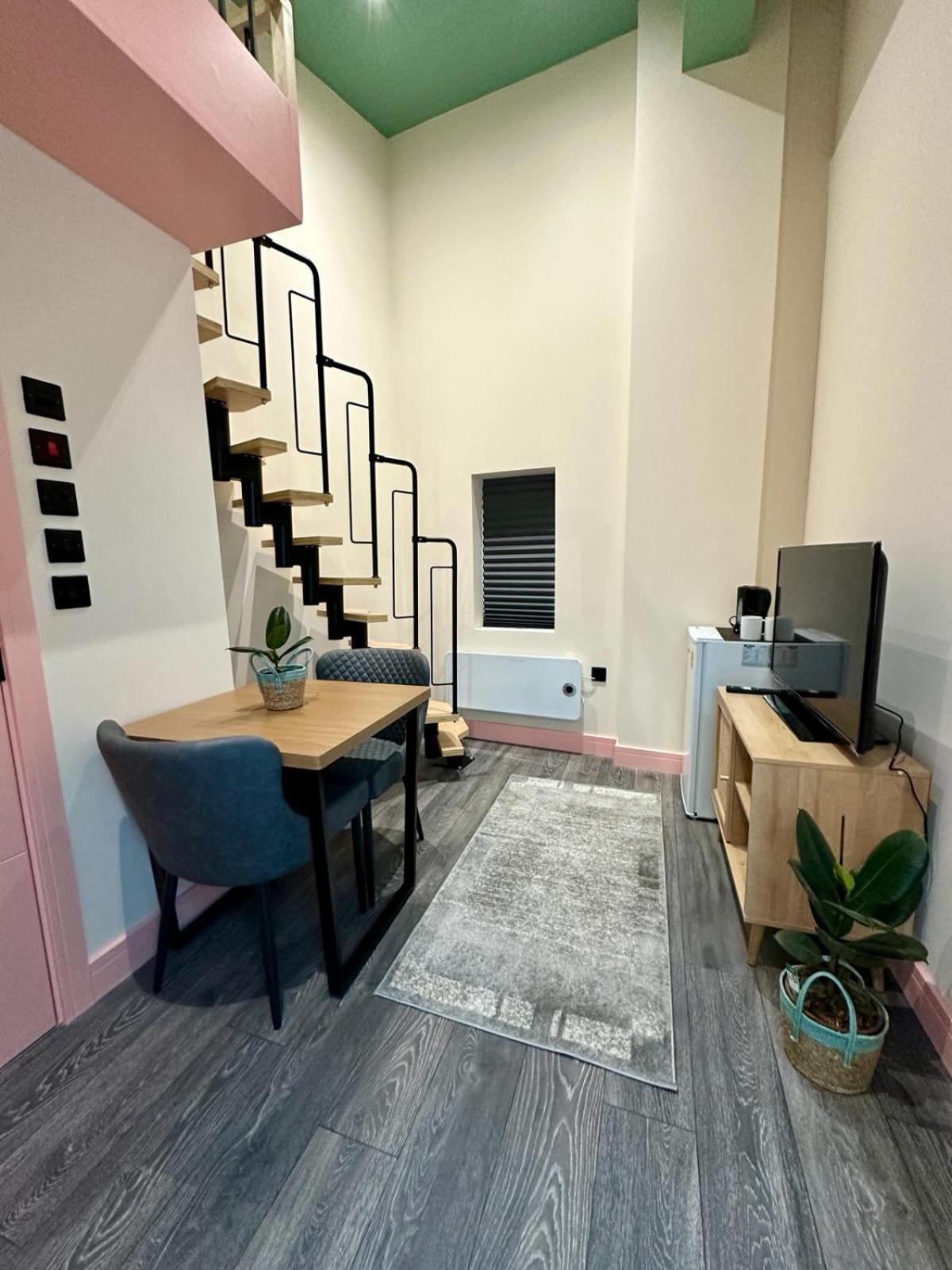 Cozy En-suite Loft In Trendy Local Casa de hóspedes *