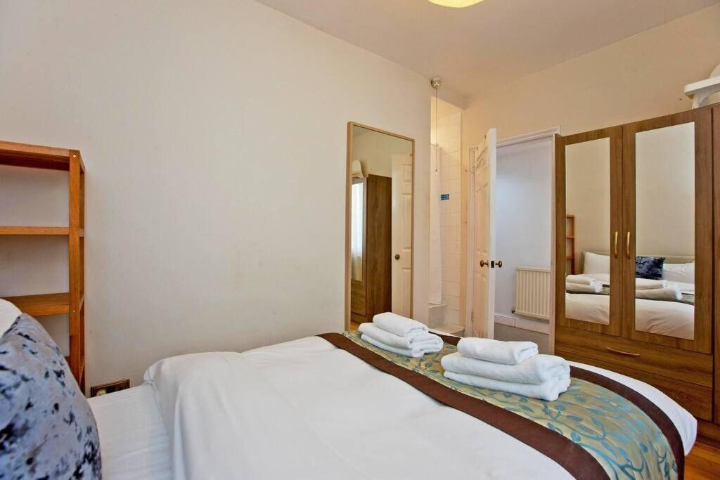 Appartement 2 Bedroom Central Victoria Londres
