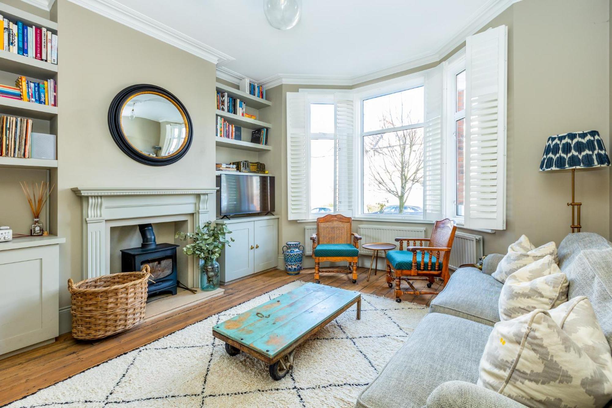 Hébergement de vacances Fantastic Edwardian 3br House W Gdn, Kensal Londres