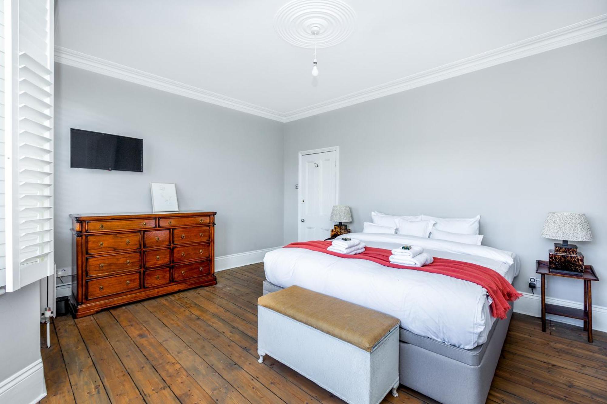 Fantastic Edwardian 3br House W Gdn, Kensal *