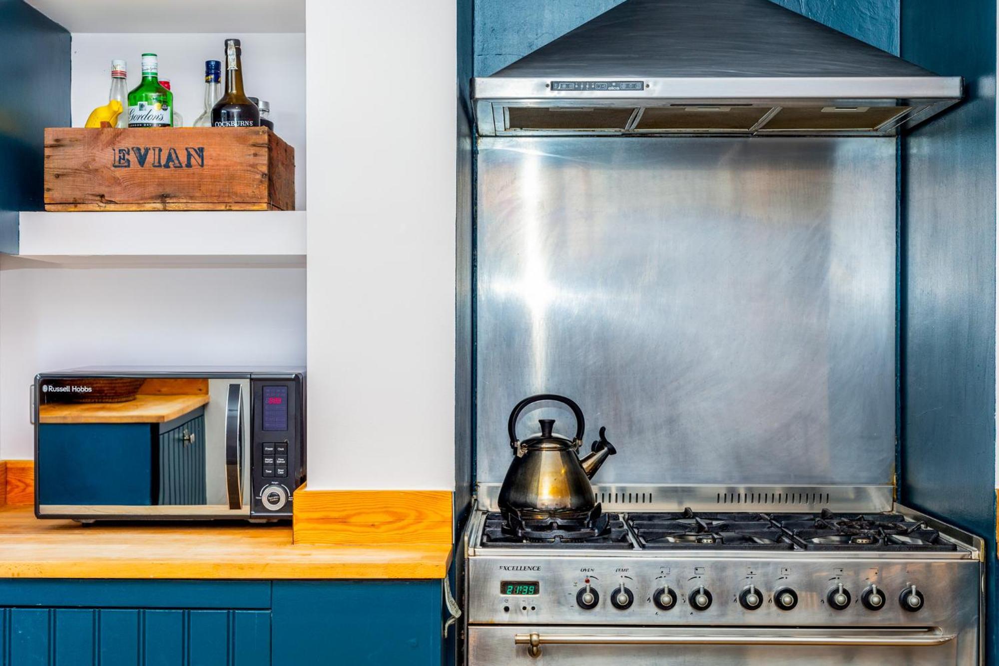 Fantastic Edwardian 3br House W Gdn, Kensal * Londres
