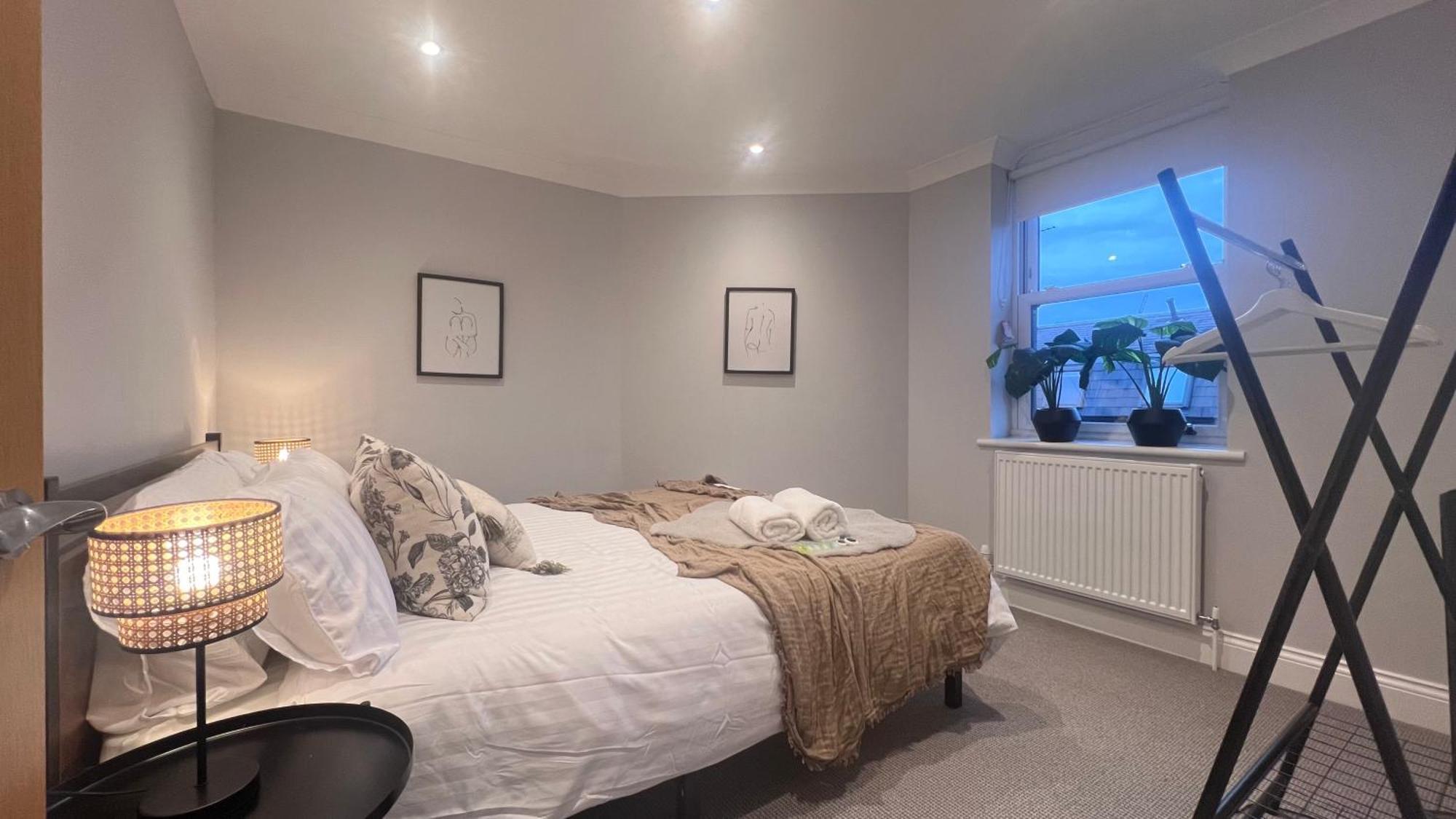 Beautiful In Camden Town Apartment