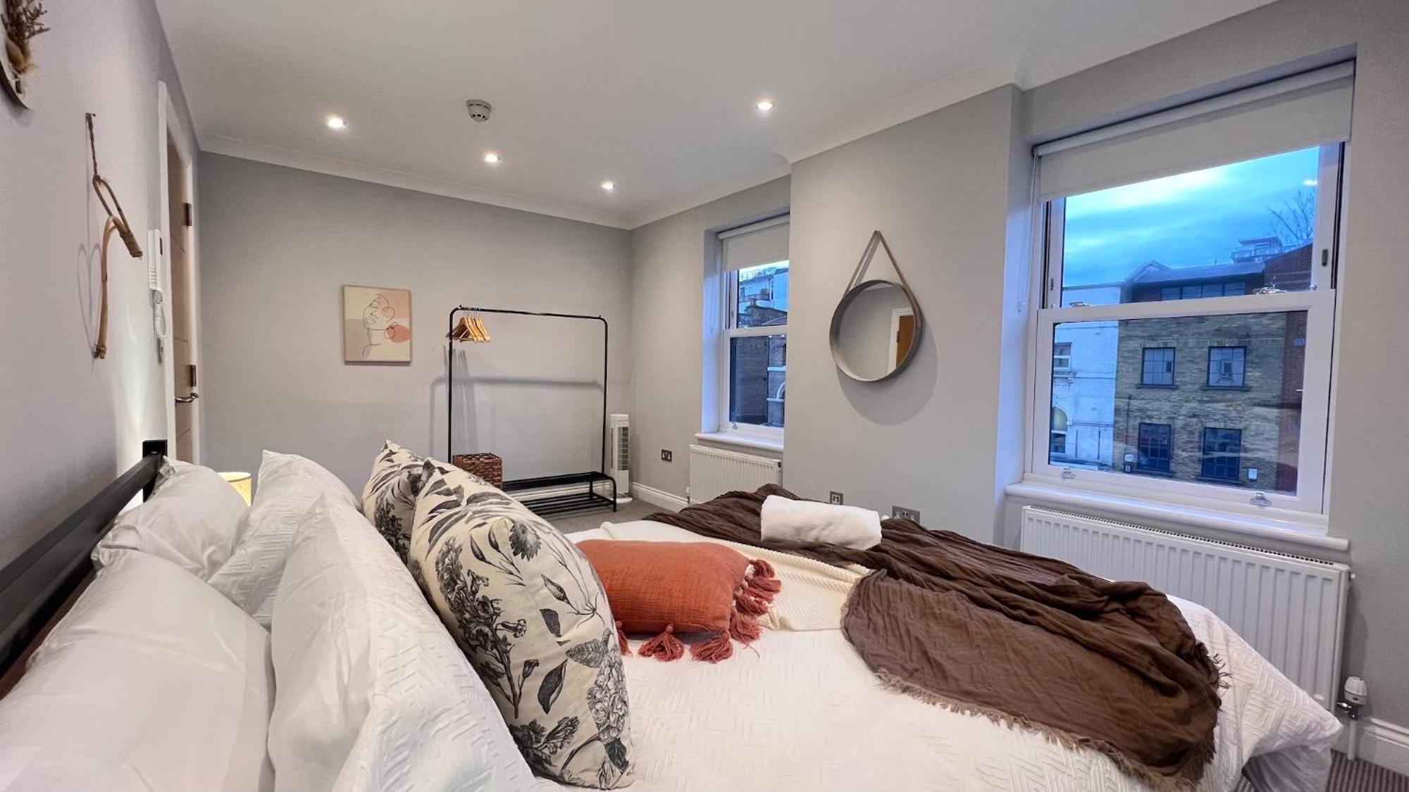 Beautiful In Camden Town Apartment London
