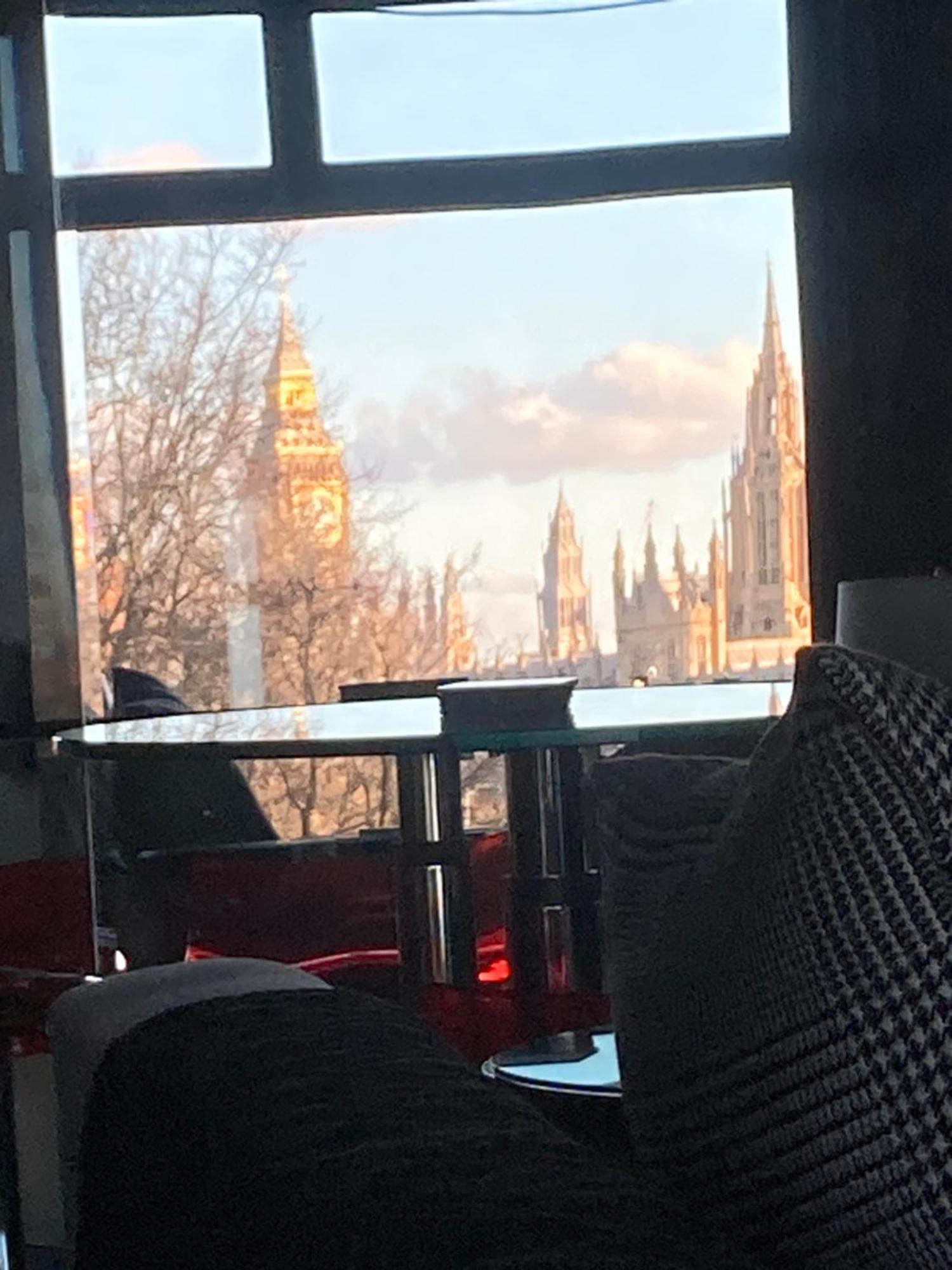 Luxury Designer River View Of Parliament Westminster Big Ben. Apartamento *