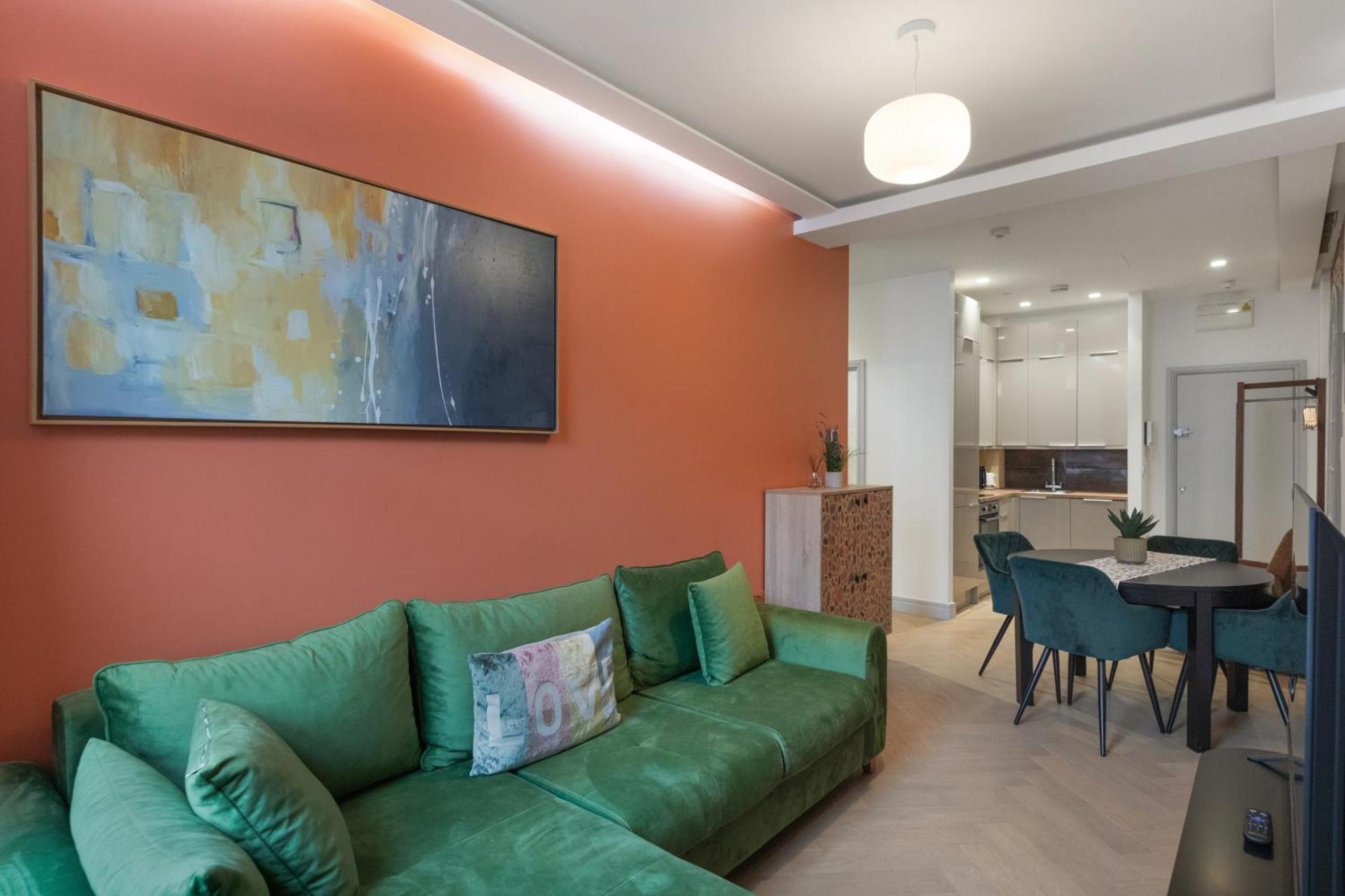Cozy Retreat Near Downtown With Parking * Londres