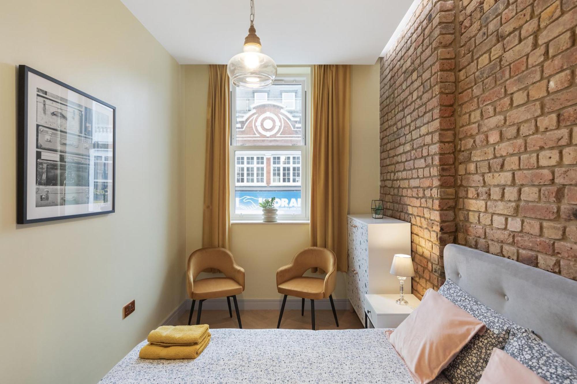 Cozy Retreat Near Downtown With Parking * Londres