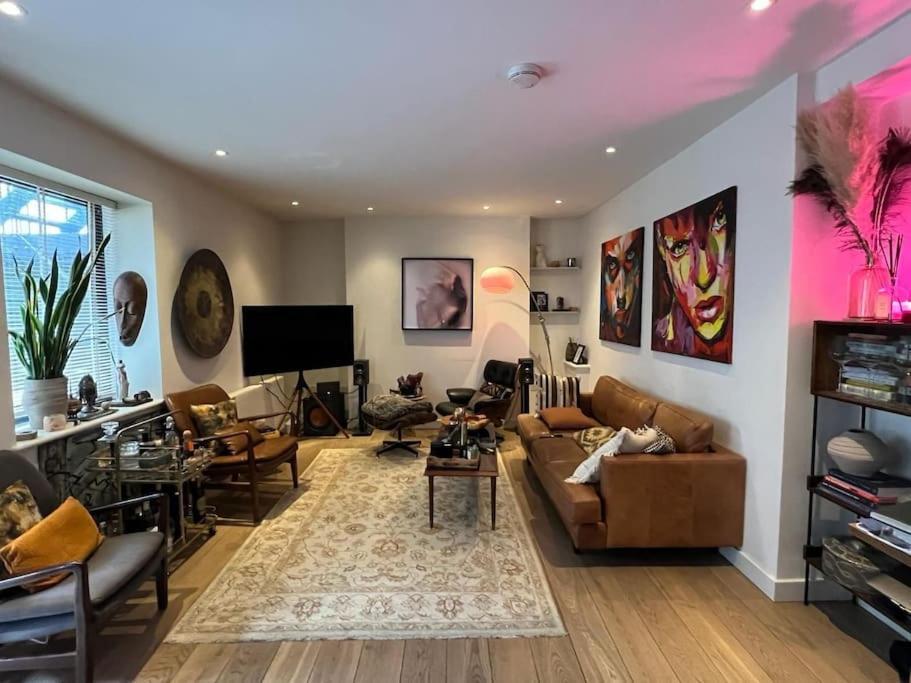 Cozy 1 Bedroom Flat In Soho Apartamento