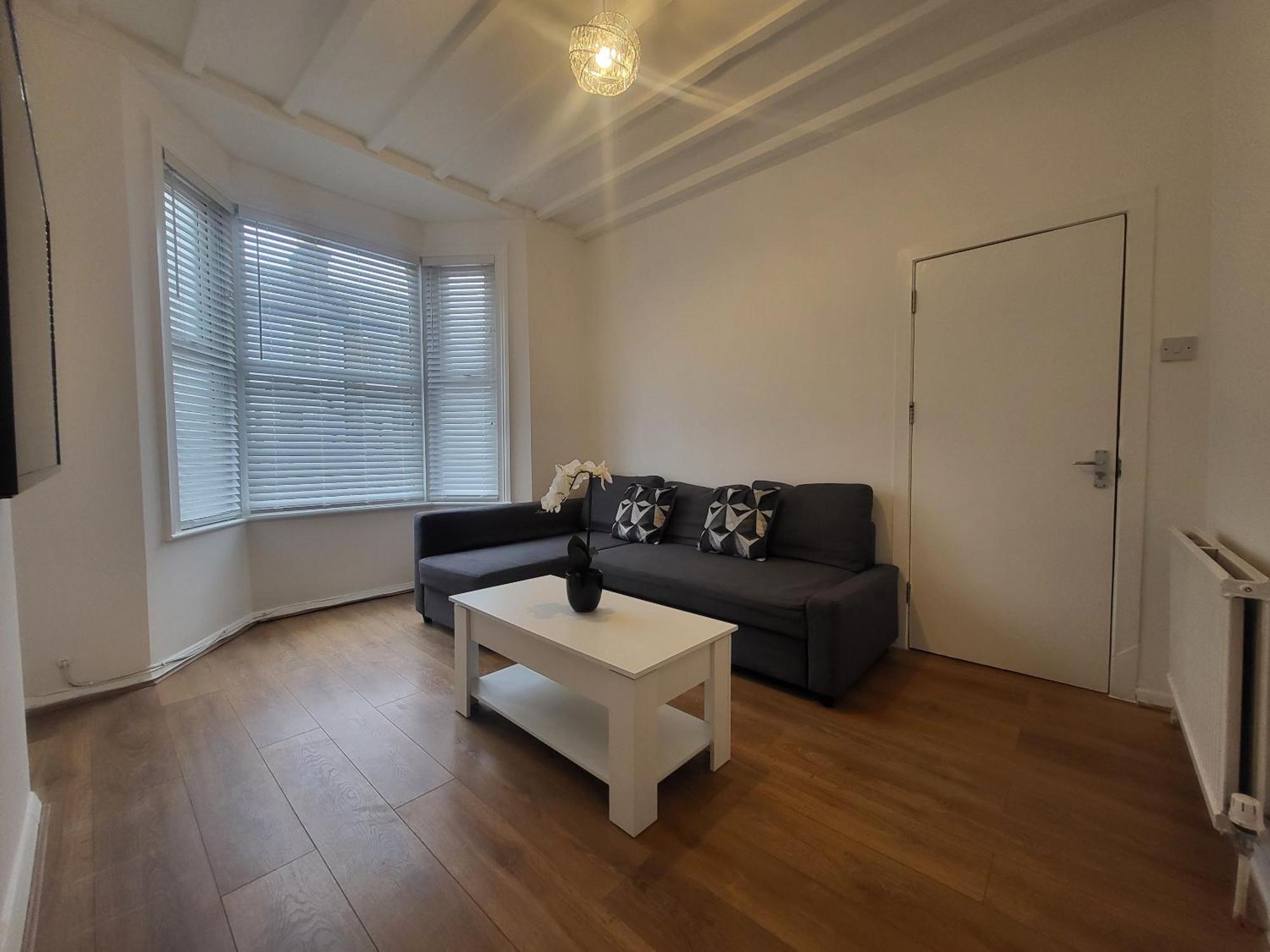 5br Retreat - Walk To Tube, Explore * Londres