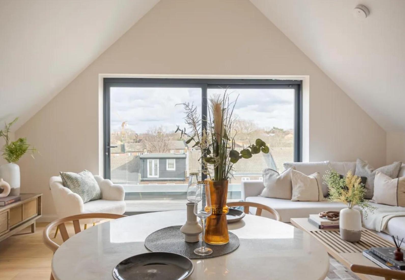 Kings Mews Elegance: City Sparrow's Premier 3-bedroom Residences Appartement Londres