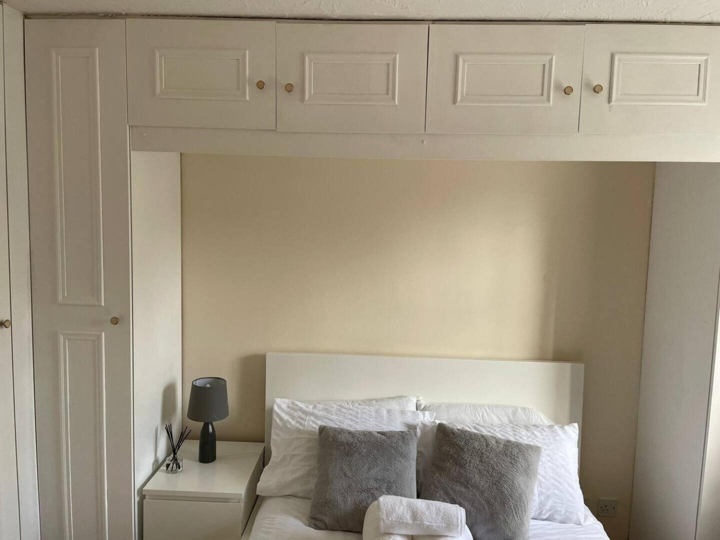 4min Walk Uni Of East 1br Apartamento