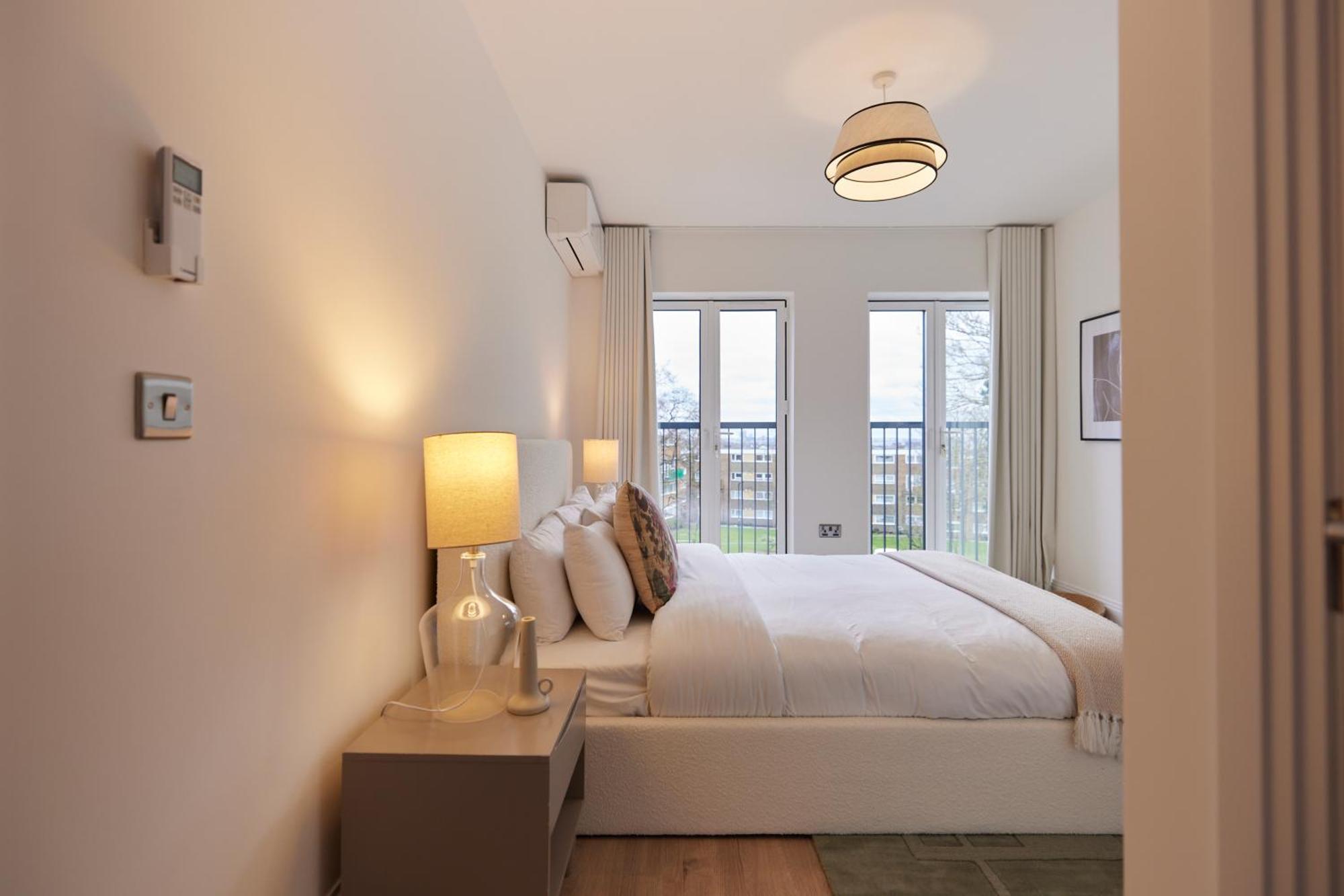 Apartment The Wembley Park Sanctuary - Stunning 2bdr Flat With Balcony London