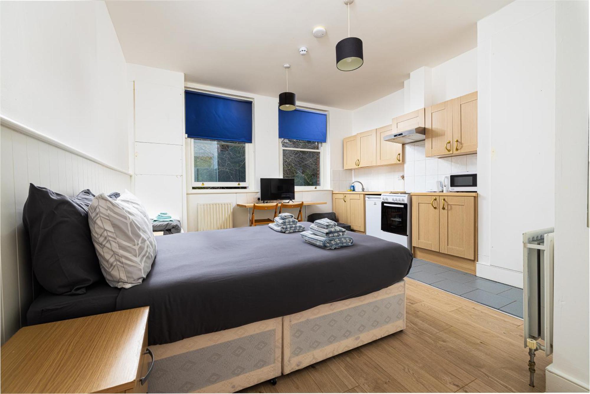 Large On Finchley Road 10 Appartement Londres