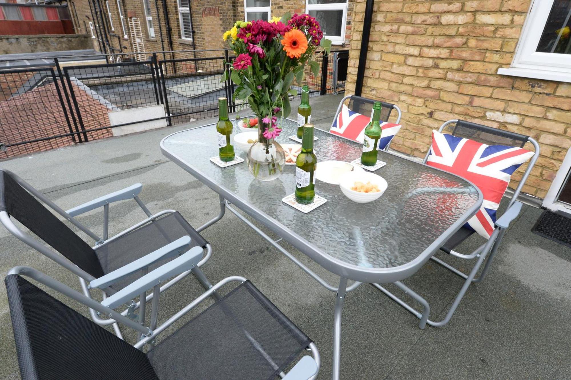 Apartamento 2 Bedroom Flat In Wood Piccadilly Line