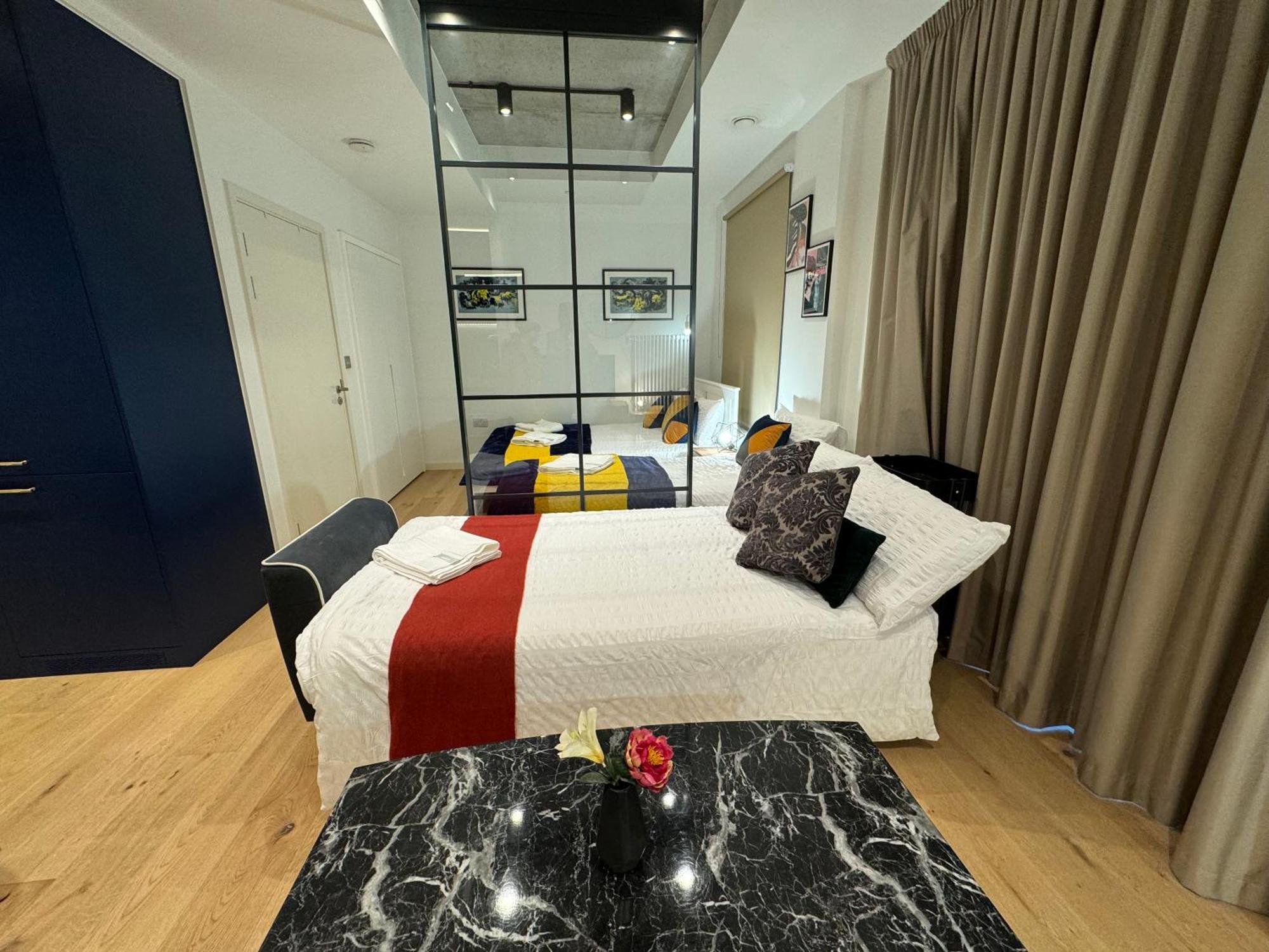 Amazing Cosy Apartment, Next To O2 Arena And Close To Excel, Secure Parking * Londres