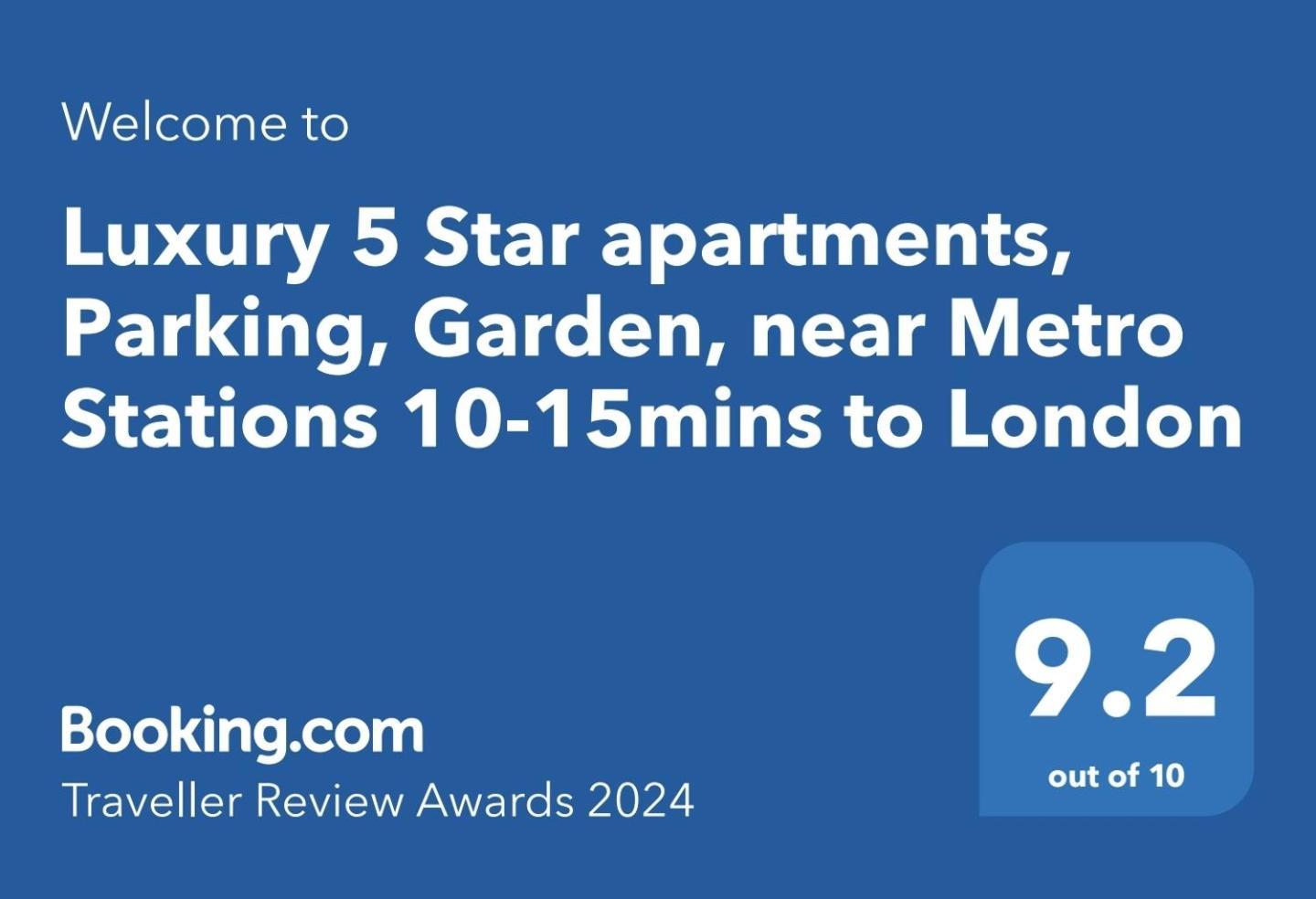 Apartamento Luxury 5 Star Apartments, Parking, Garden, Near Metro Stations 10-15mins To