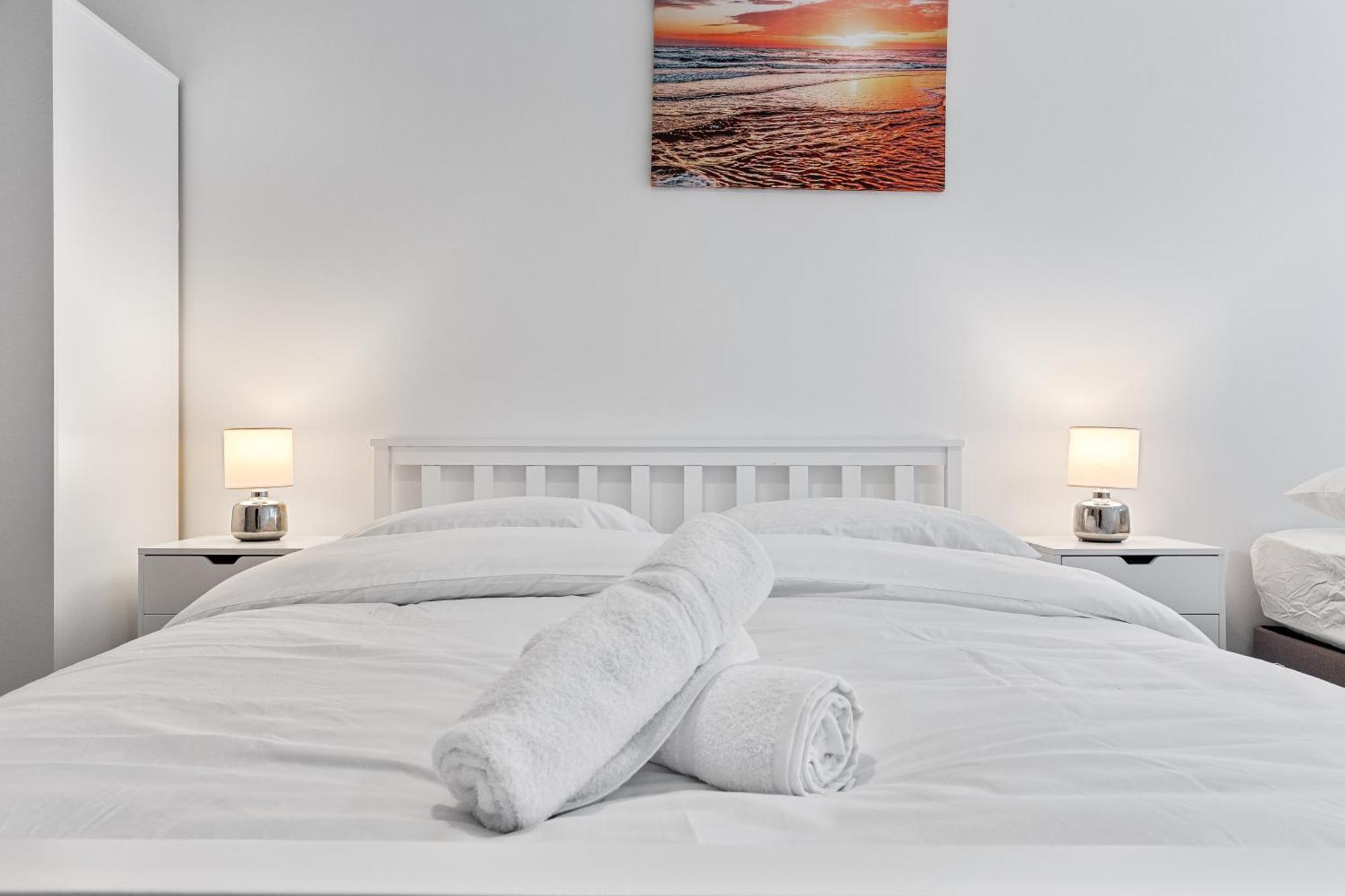 Spacious Sleep 14 1 Min From Tooting Station Mr3 * Londres