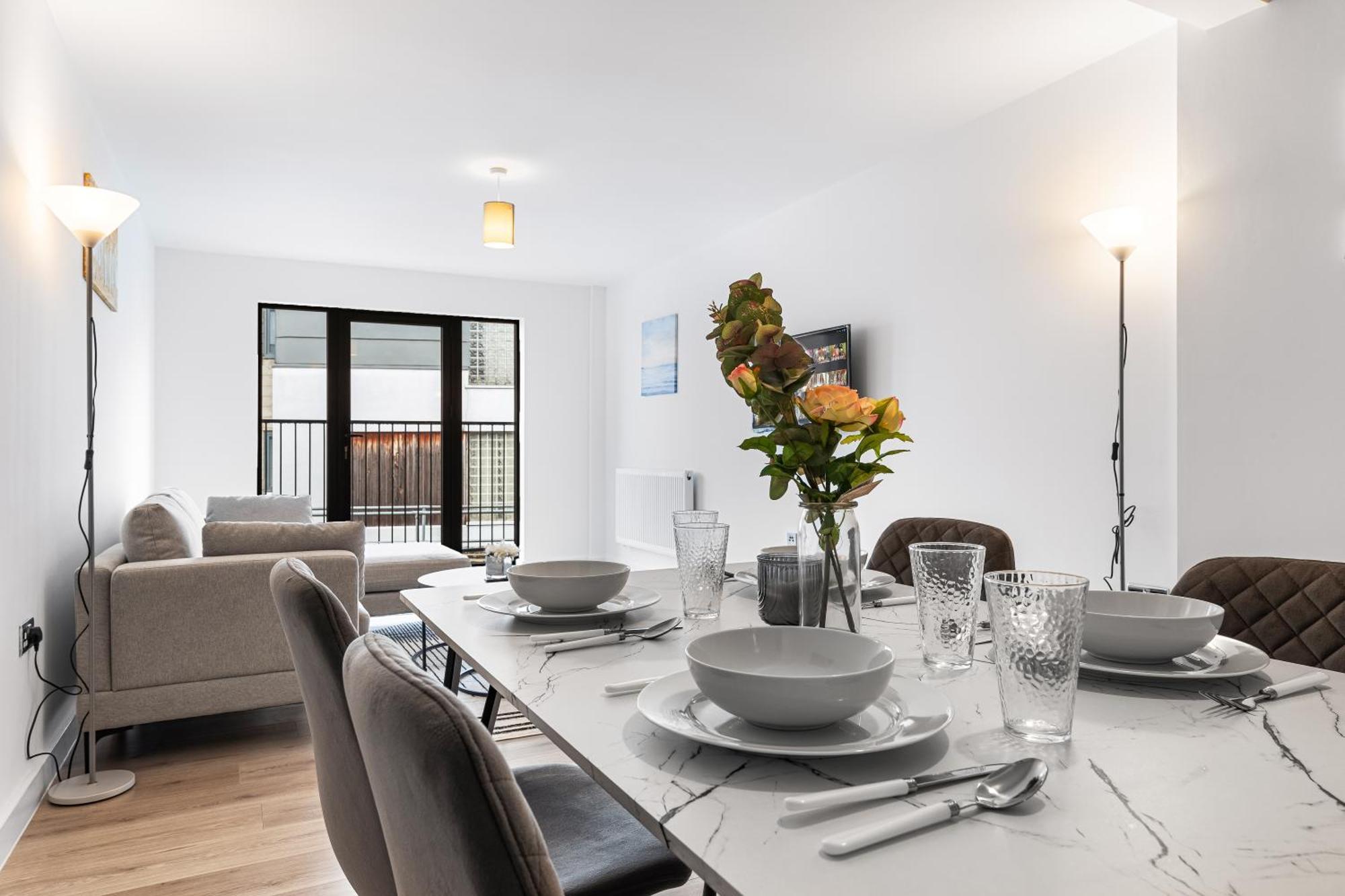 Spacious Sleep 14 1 Min From Tooting Station Mr3 *