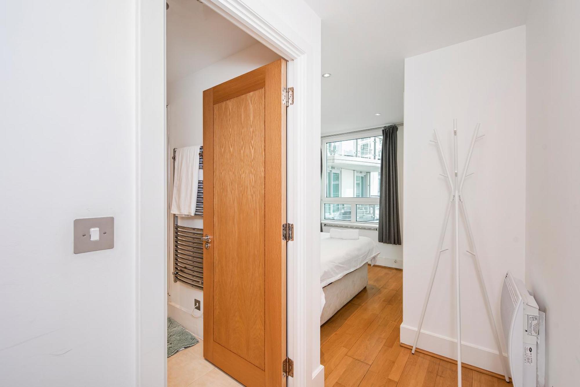 Compact 2 Bed Good Transport Links Apartamento *