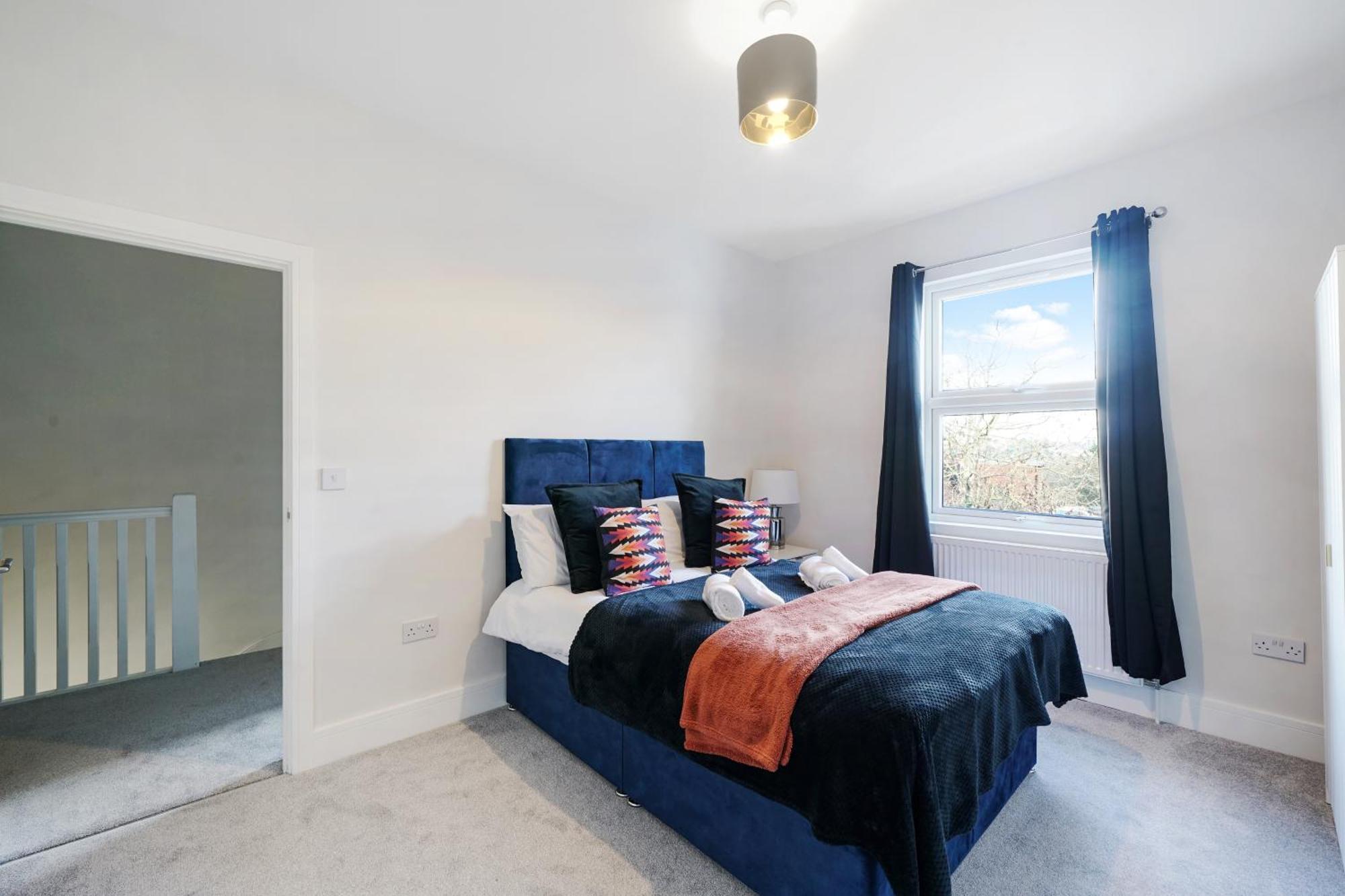 Luxurious House In Wembley - Garden Holiday home