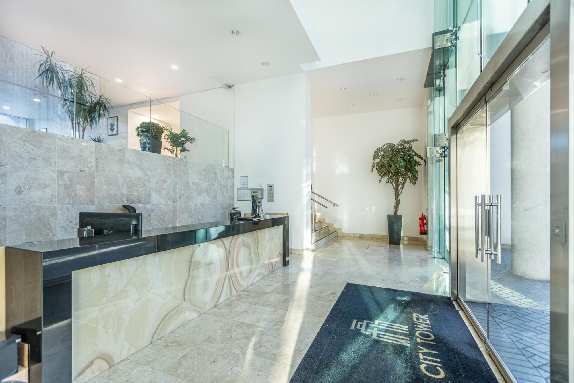 Apartment Affordable & Modern 1 Bedroom Canary Wharf London