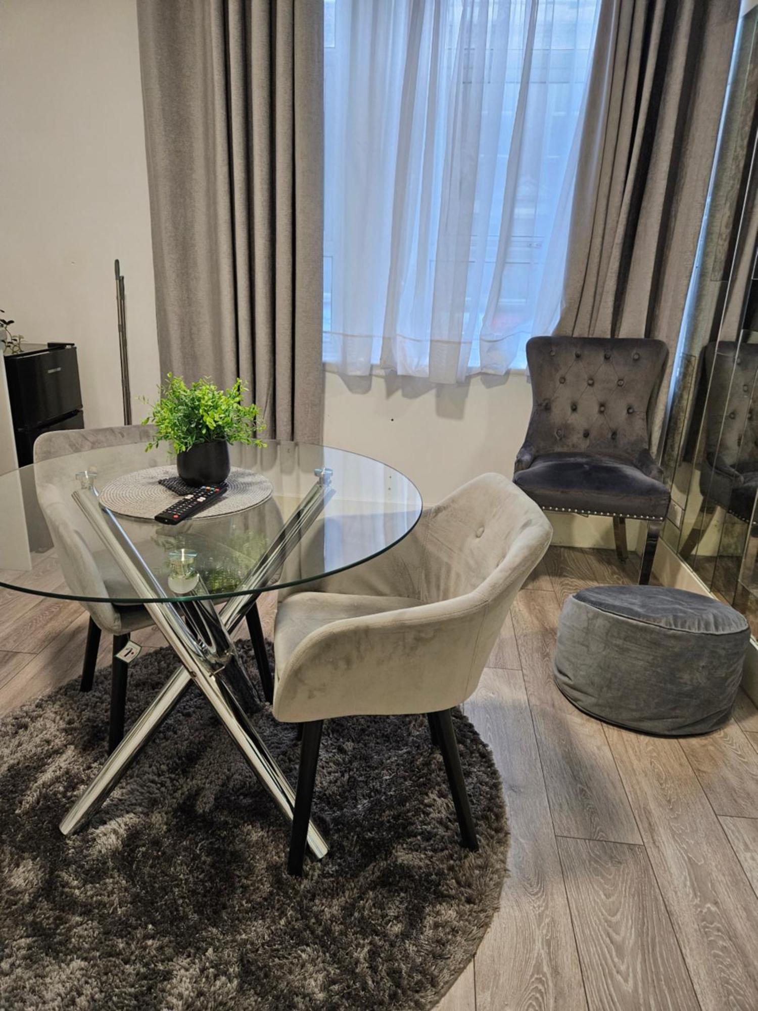 Appartement Cozy 1 Bedroom Apartment, 30 Mins To Oxford Street By Tube C