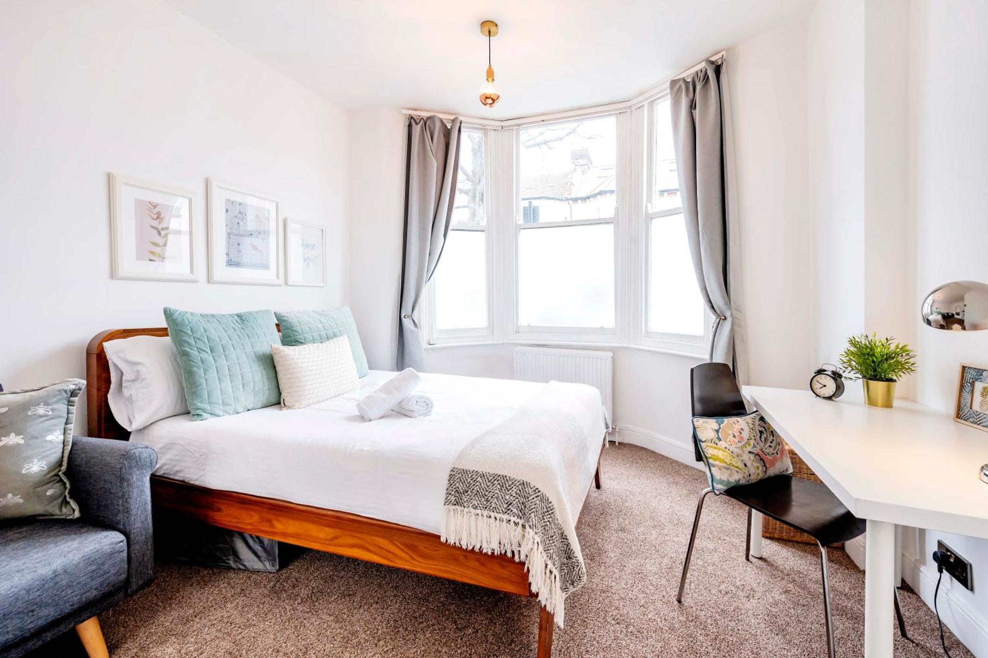 Beautiful Garden Flat Near Chelsea Apartment *