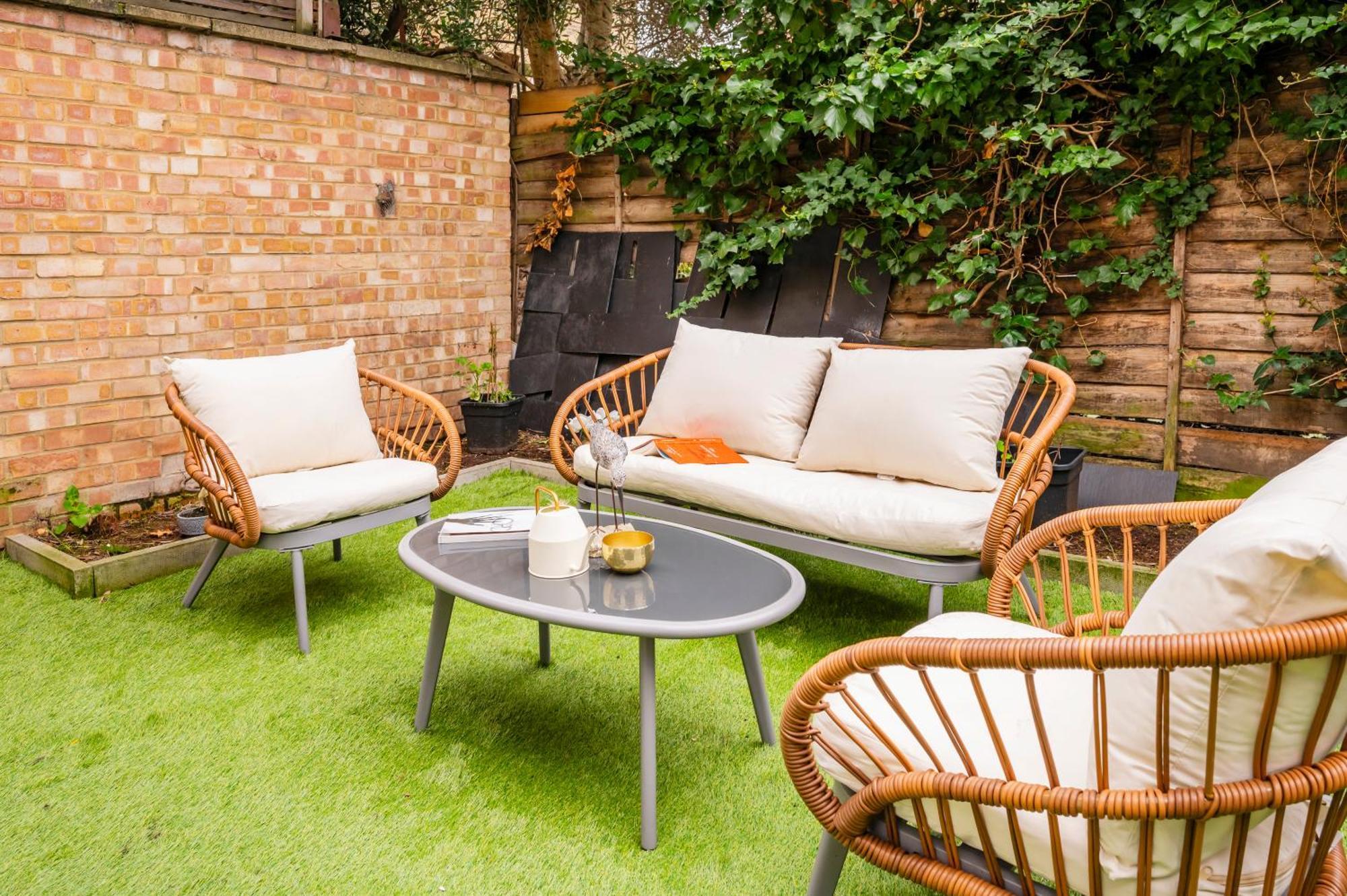 Beautiful Garden Flat Near Chelsea London