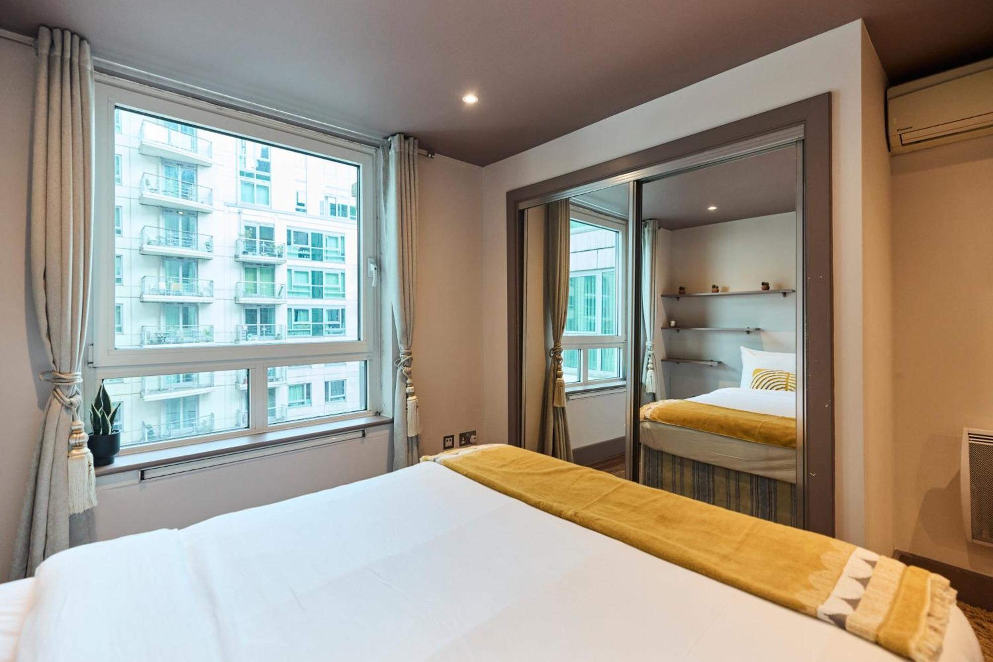 The Vauxhall Hideout - Comfy 2bdr Flat With Balcony