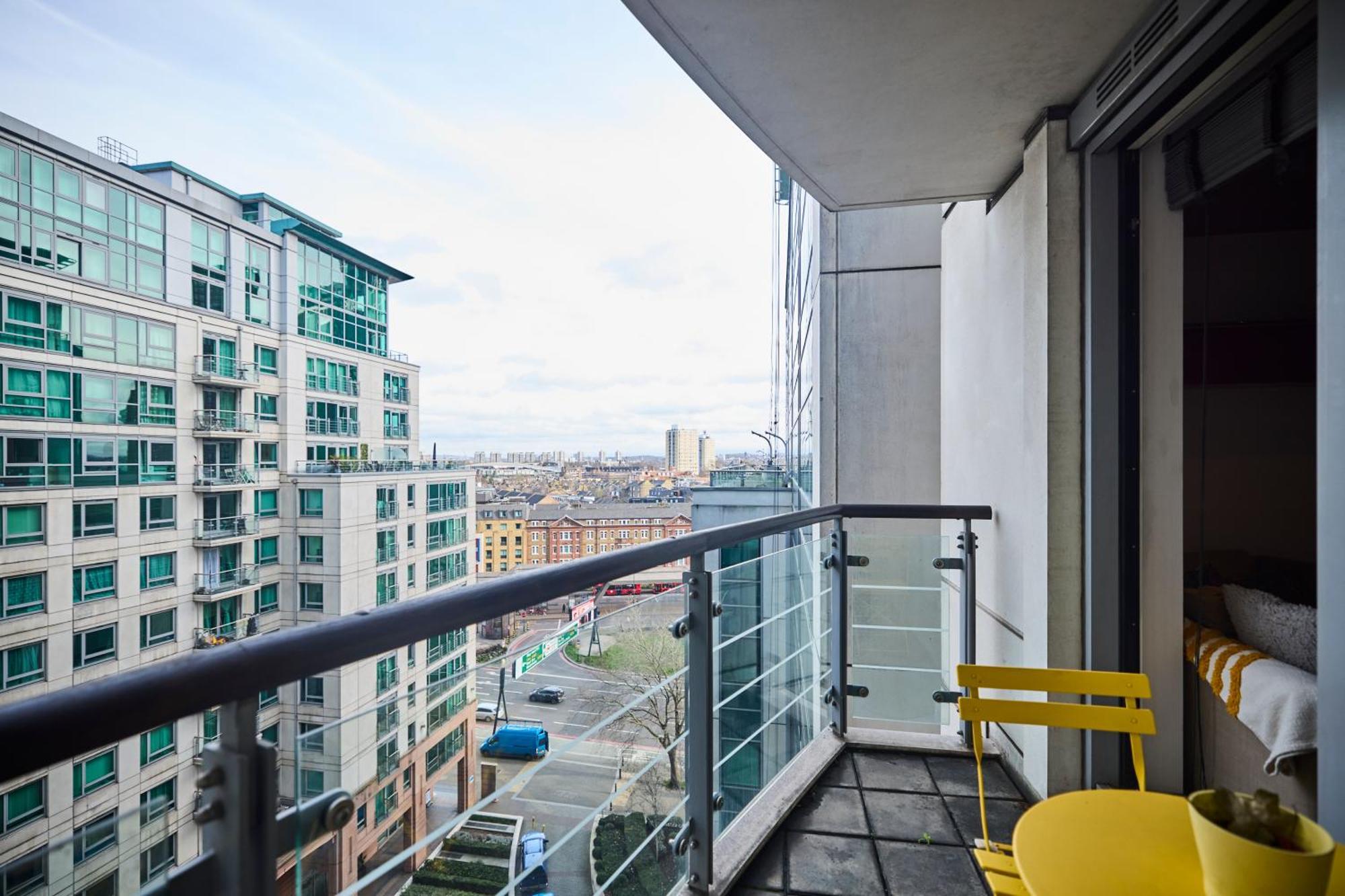 The Vauxhall Hideout - Comfy 2bdr Flat With Balcony * Londres