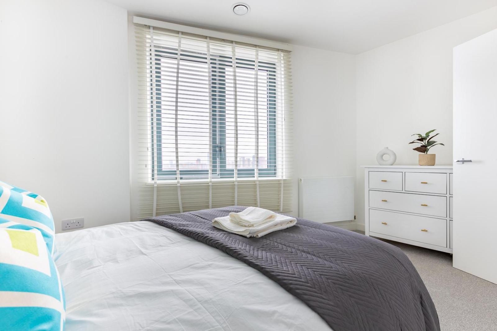Modern 2bd Flat In Canary Wharf With And River Views *
