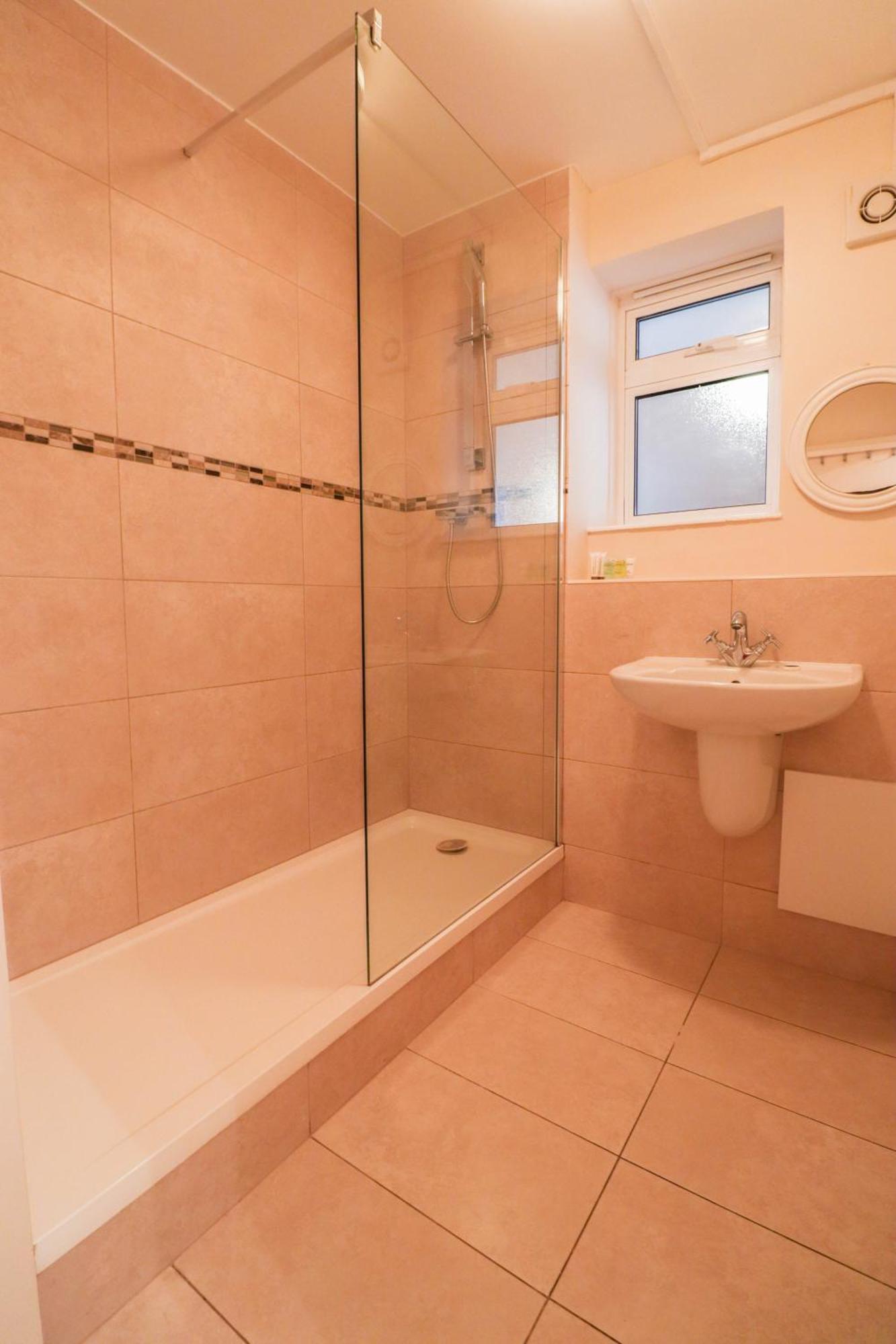 Apartamento Gorgeous 2-Bedroom London Apartment Londres