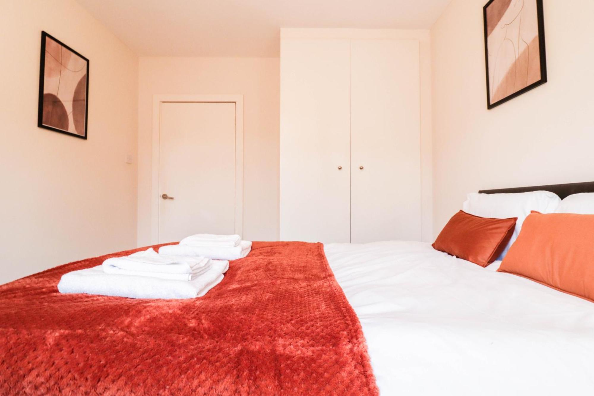 Apartamento Gorgeous 2-Bedroom London Apartment Londres