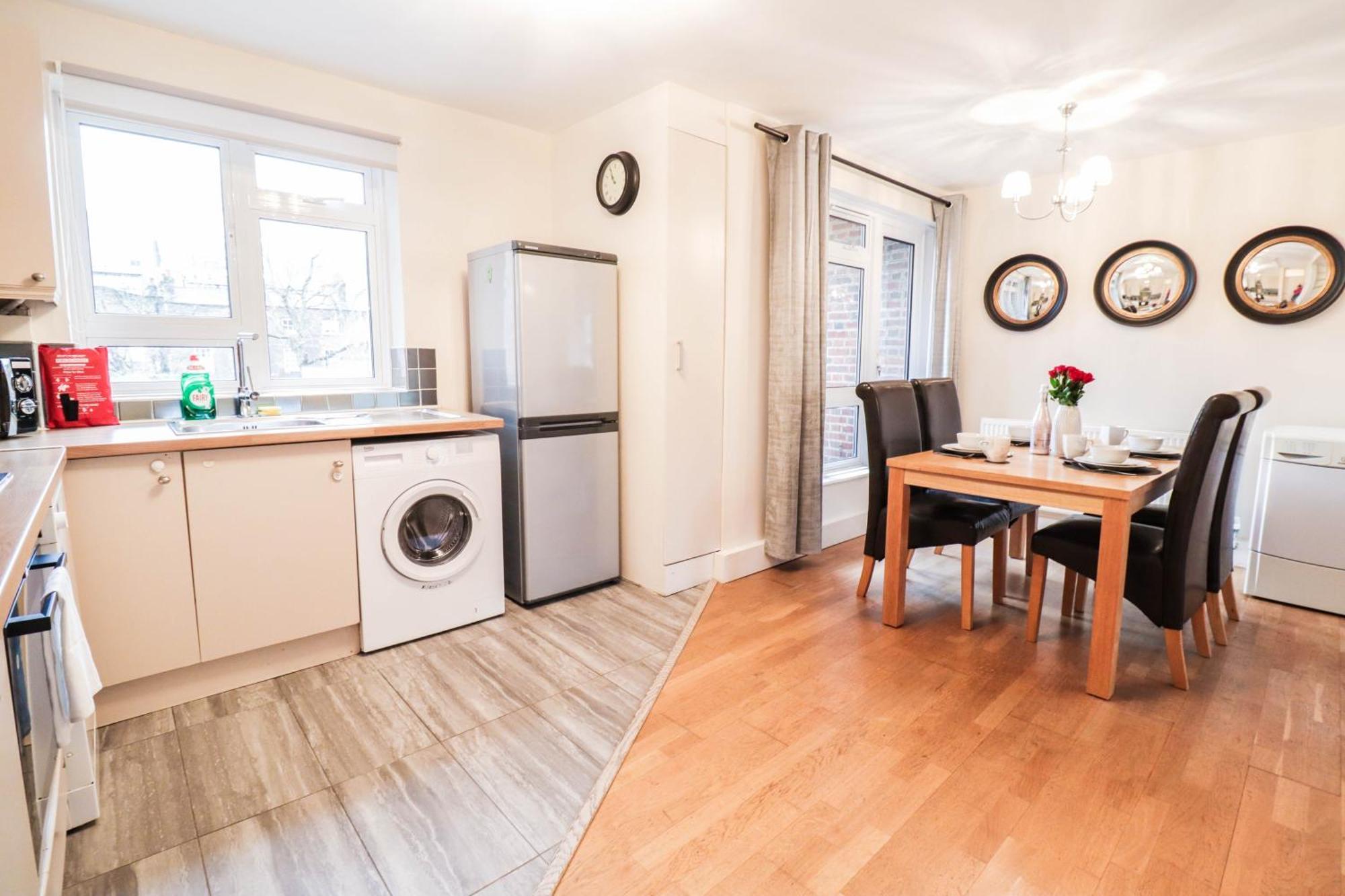 Gorgeous 2-Bedroom London Apartment Apartamento Londres