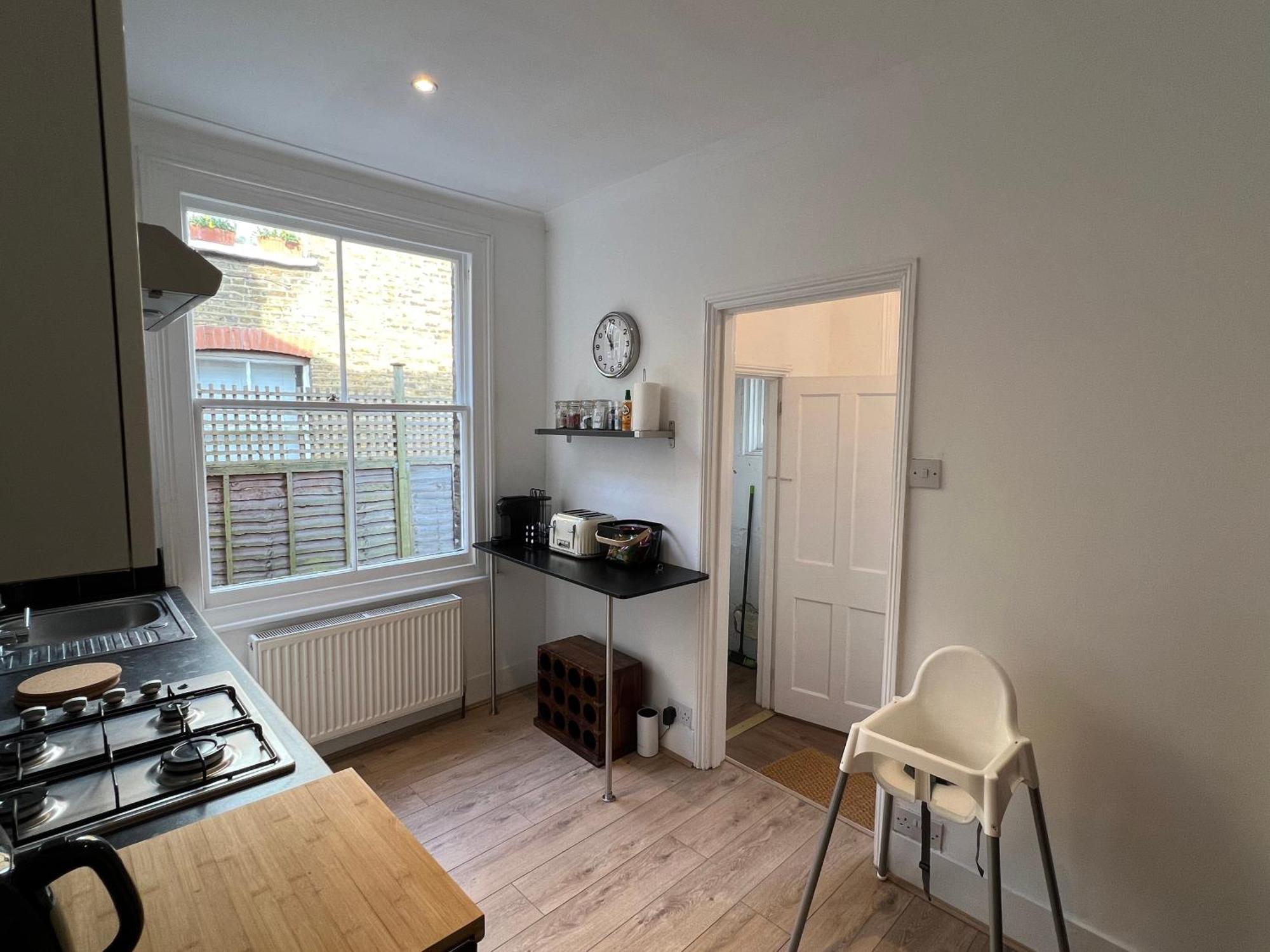 Appartement 2 Bedroom Flat 10 Min Walk To Tube