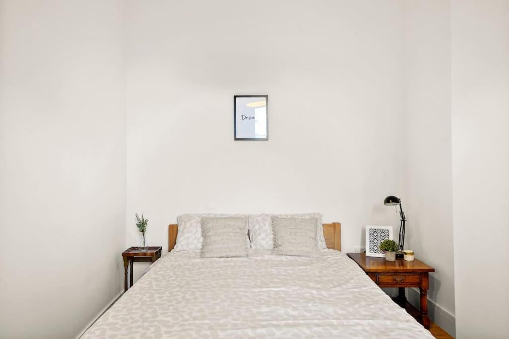 Appartement Stunning 2 Bedroom Flat & Garden,