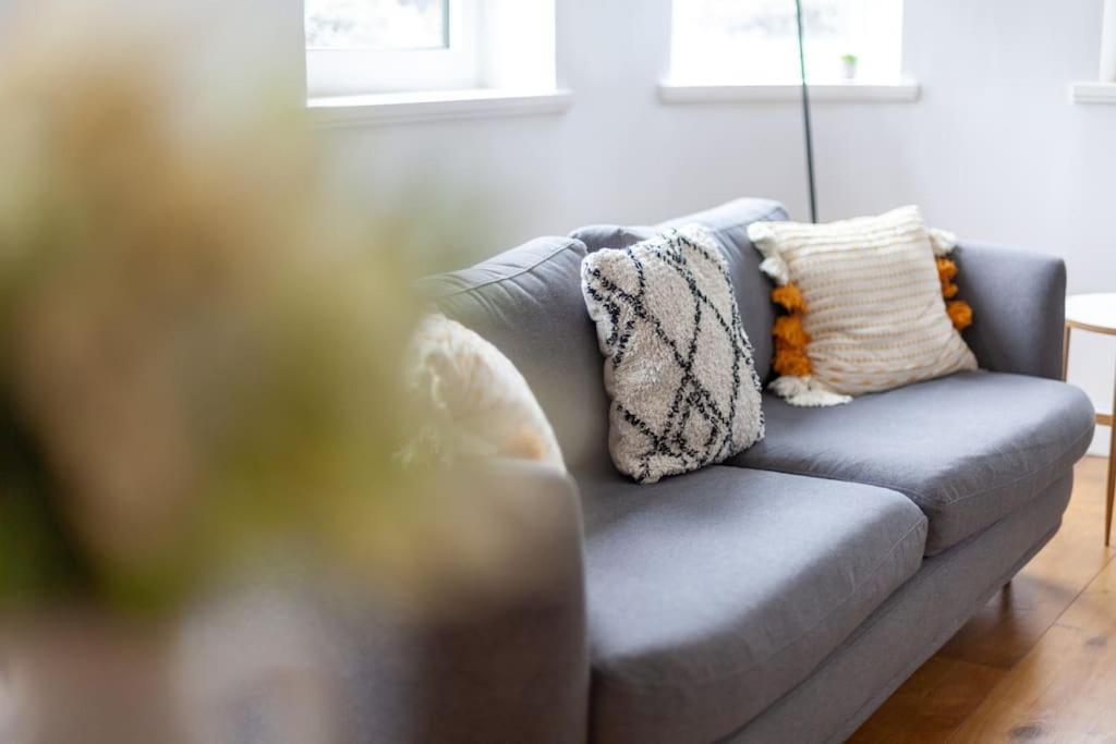Apartment Stylish 3-bed Near Camden Town & King's Cross