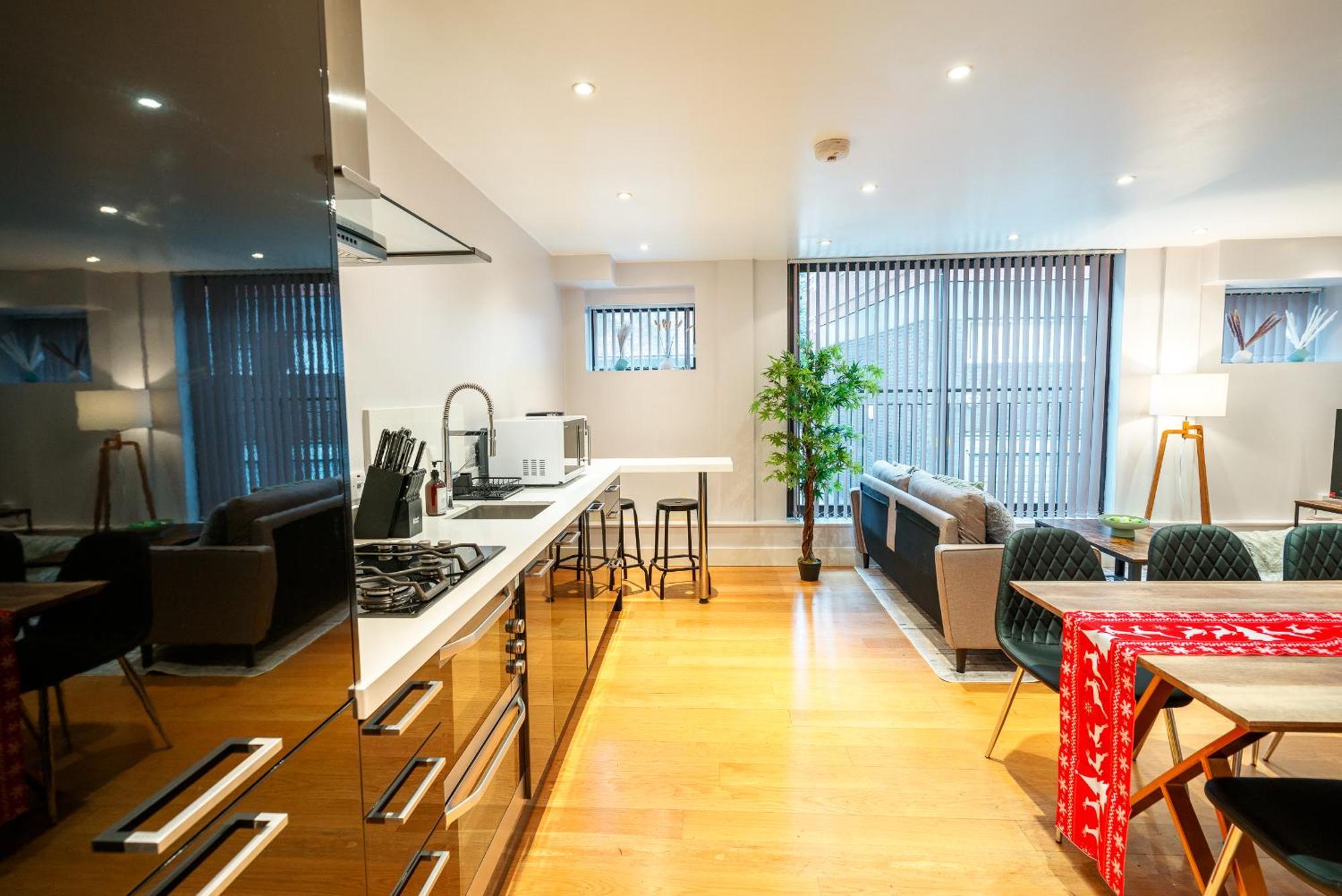 Sweet 3brs House Close To Oxford & Soho * Londen