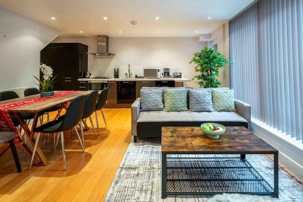 Sweet 3brs House Close To Oxford & Soho Villa Londen