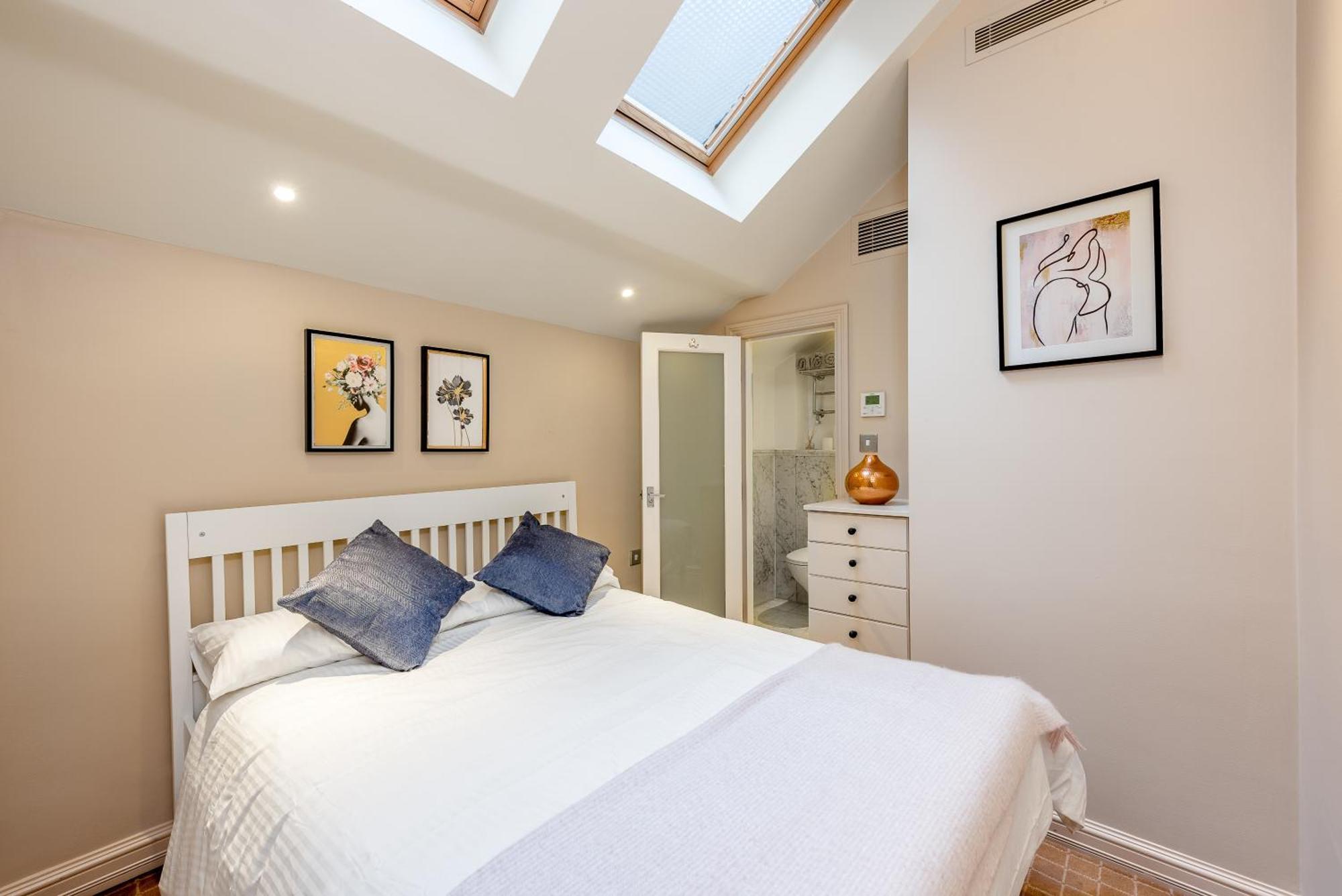 Hébergement de vacances Casa Italia Near Hyde Park & Queens Gate, In South Kensington With Ac Air Conditioning & Washing Machine Dryer *