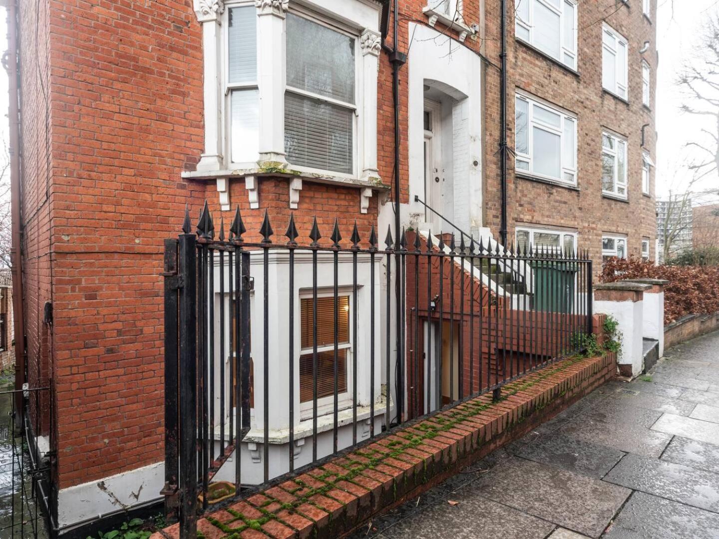 Apartment Garden Flat With A Heath Views & Skyline London