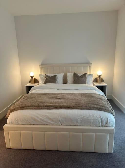 Stylist 2 Bedroom In Londen