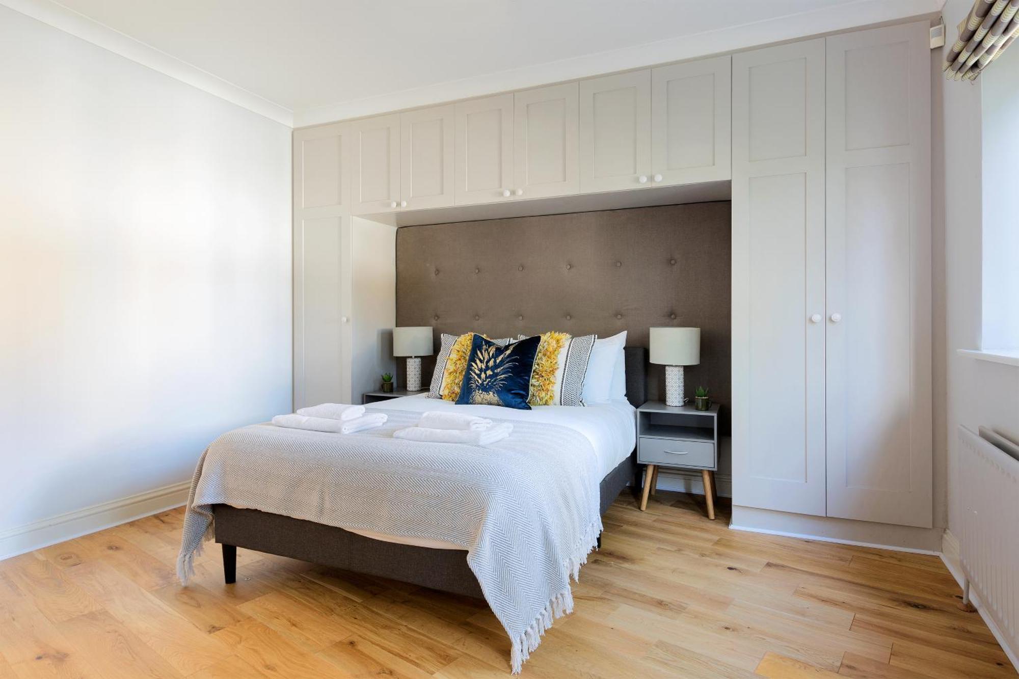 The Tower Bridge Apartment *