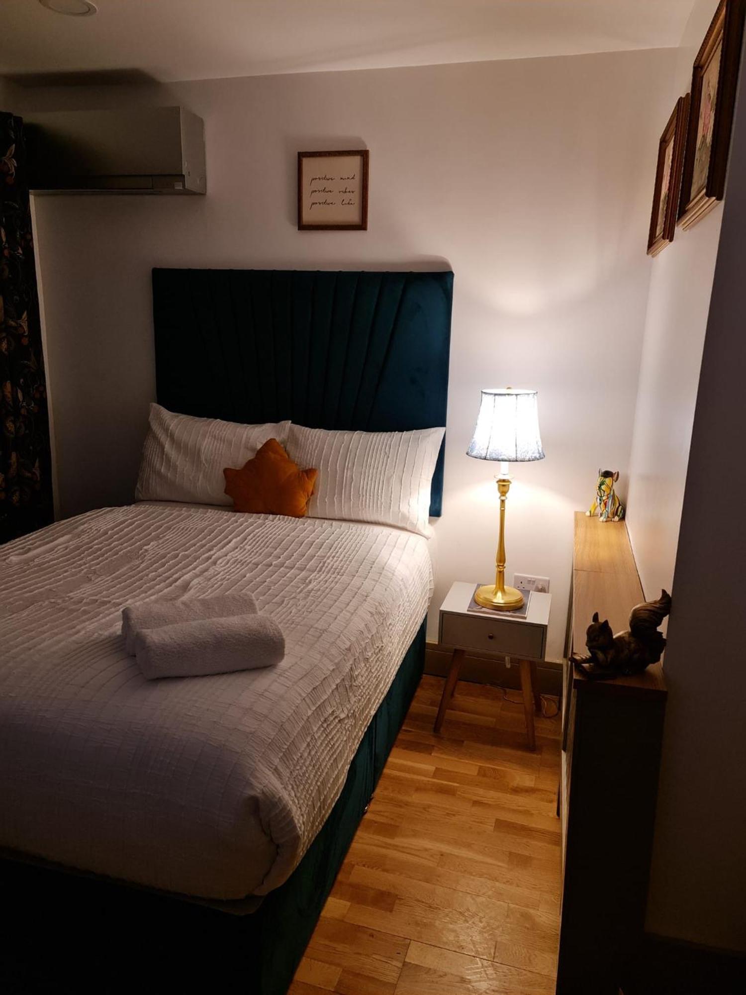Aparthotel Surebillionaire Homes Ii Londen